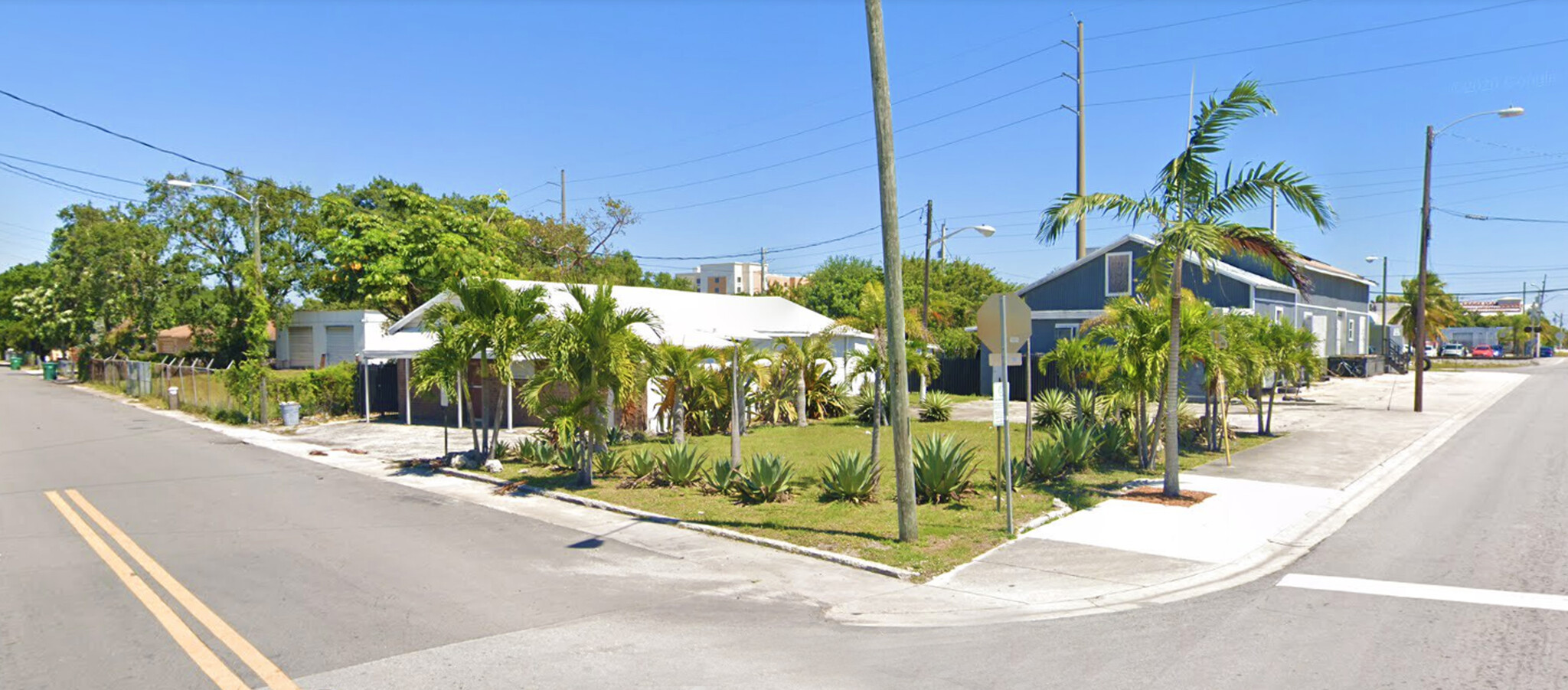 400 NW 1st St, Dania Beach, FL for Sale