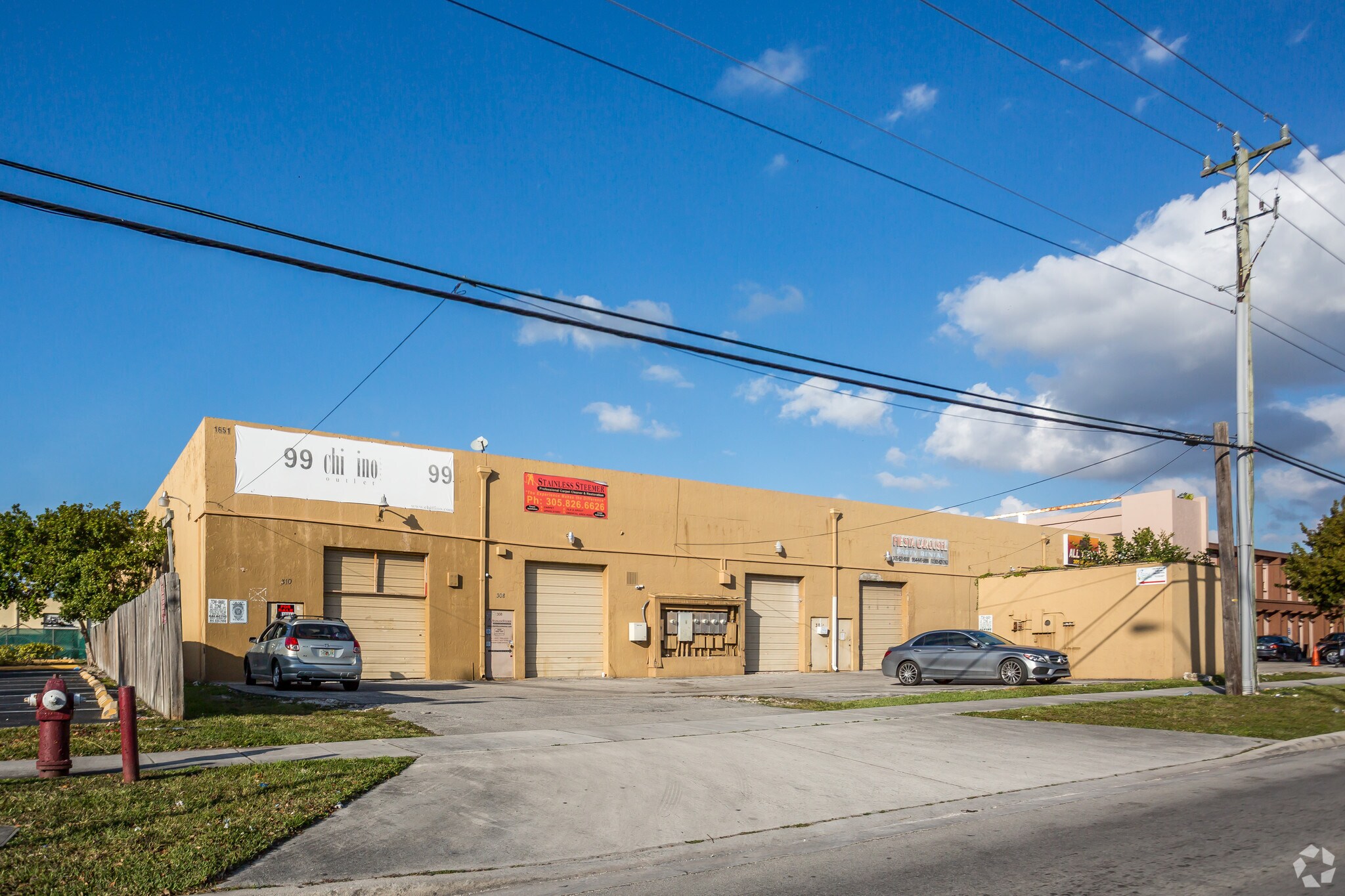 1651 W 37th St, Hialeah, FL for Sale