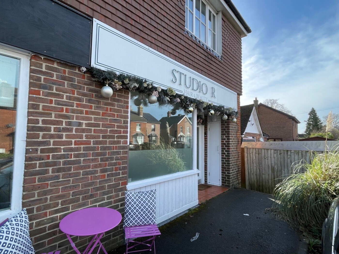 19 Lee St, Horley, SRY for Rent