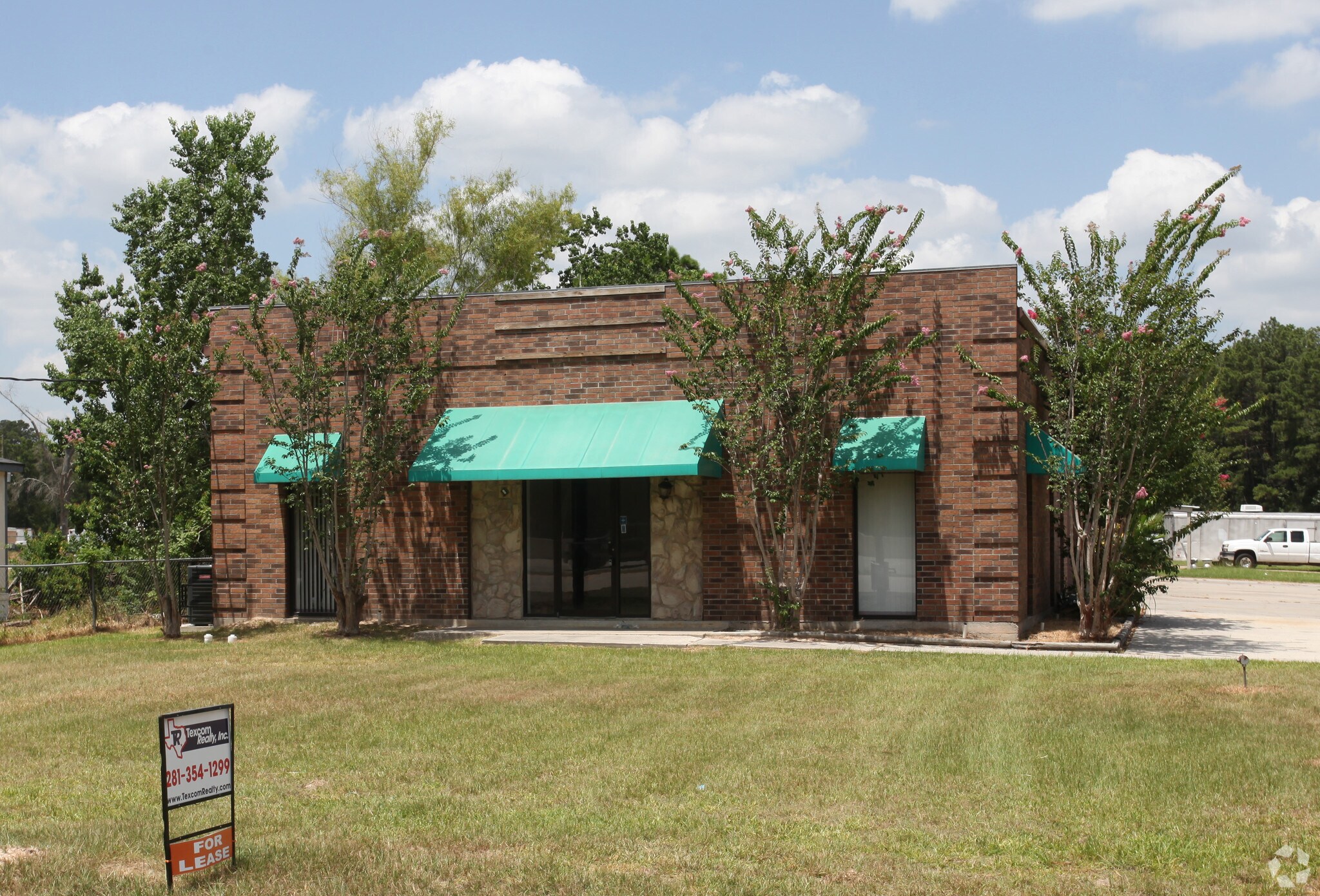 20854 N US 59 Hwy, New Caney, TX for Rent