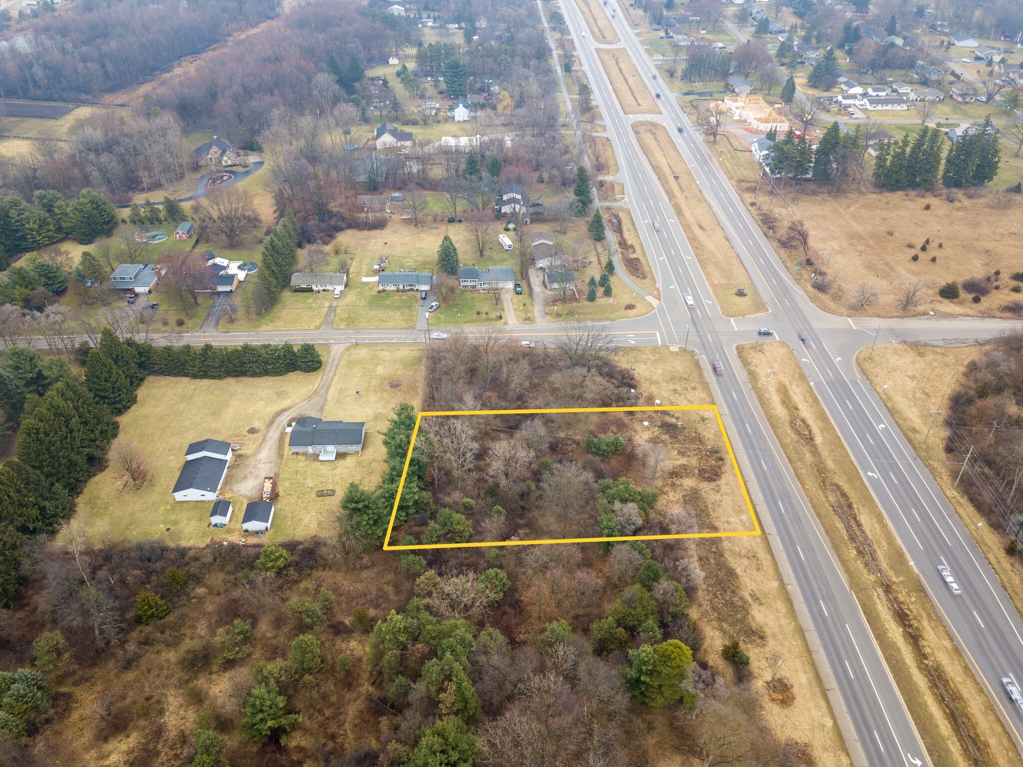 000 Highland Rd, Hartland, MI for Sale