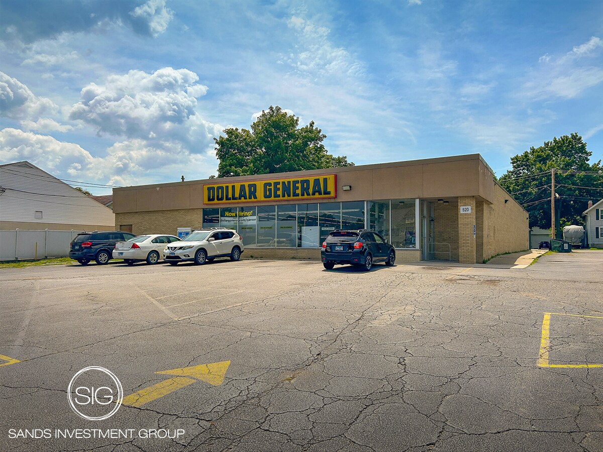 520 W 3rd St, Dixon, IL for Sale