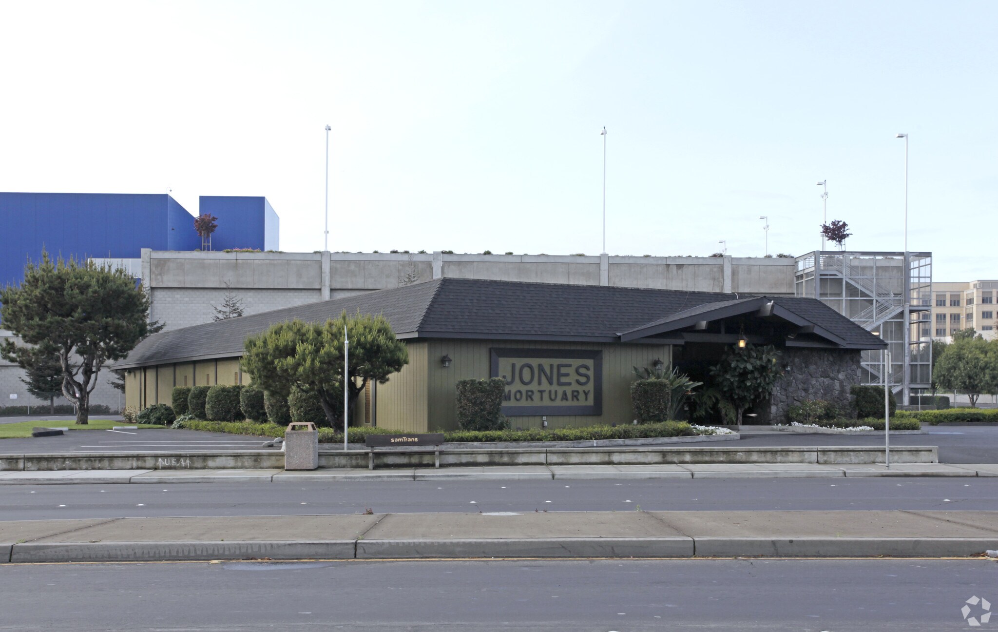 660 Donohoe St, East Palo Alto, CA for Sale
