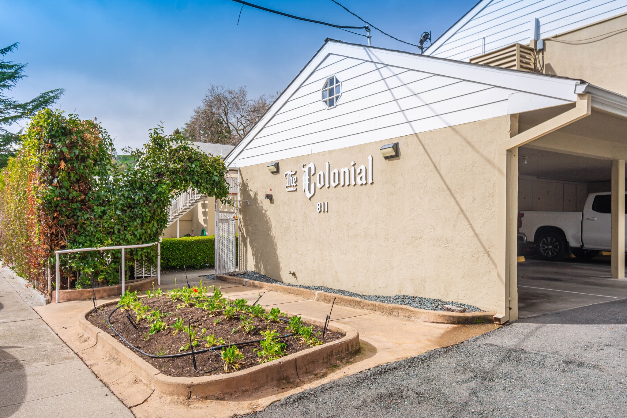 811 Brown St, Martinez, CA for Sale