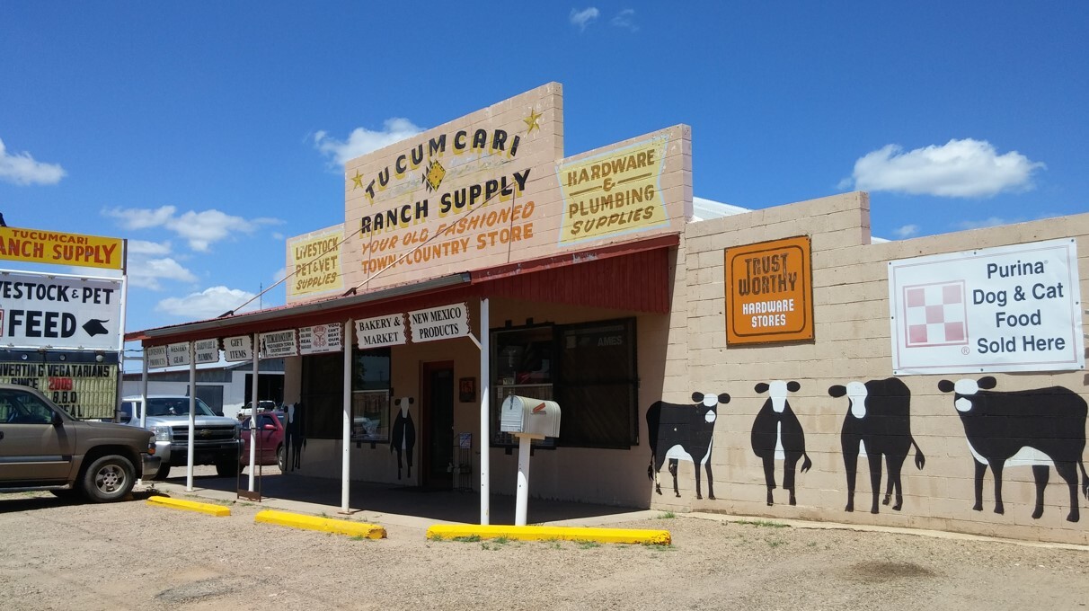 S Lake St, Tucumcari, NM for Sale