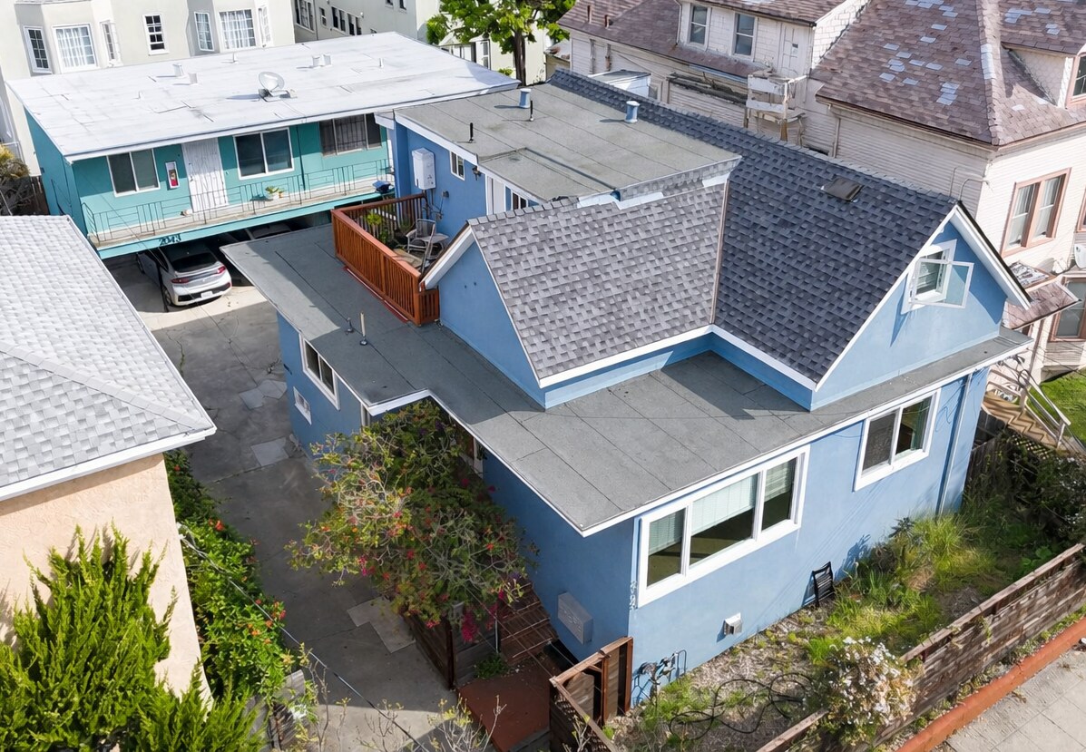 2045 Emerson St, Berkeley, CA for Sale