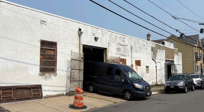 746 River St, Paterson, NJ for Rent