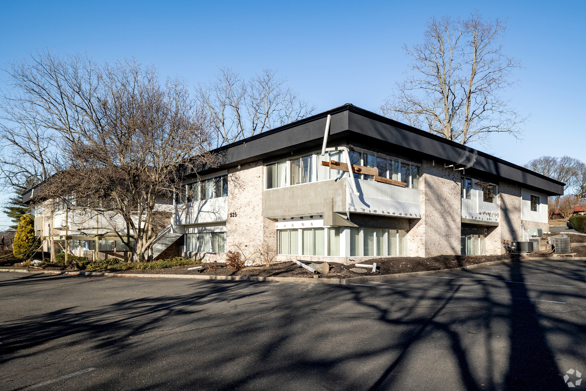 525 Townline Rd, Hauppauge, NY for Rent