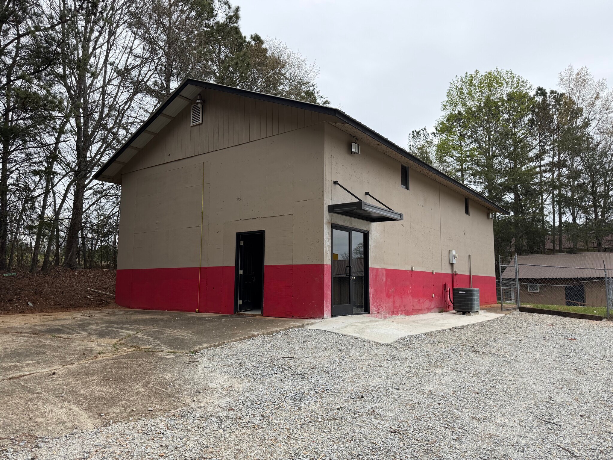 727 Airport Rd, Cornelia, GA for Sale