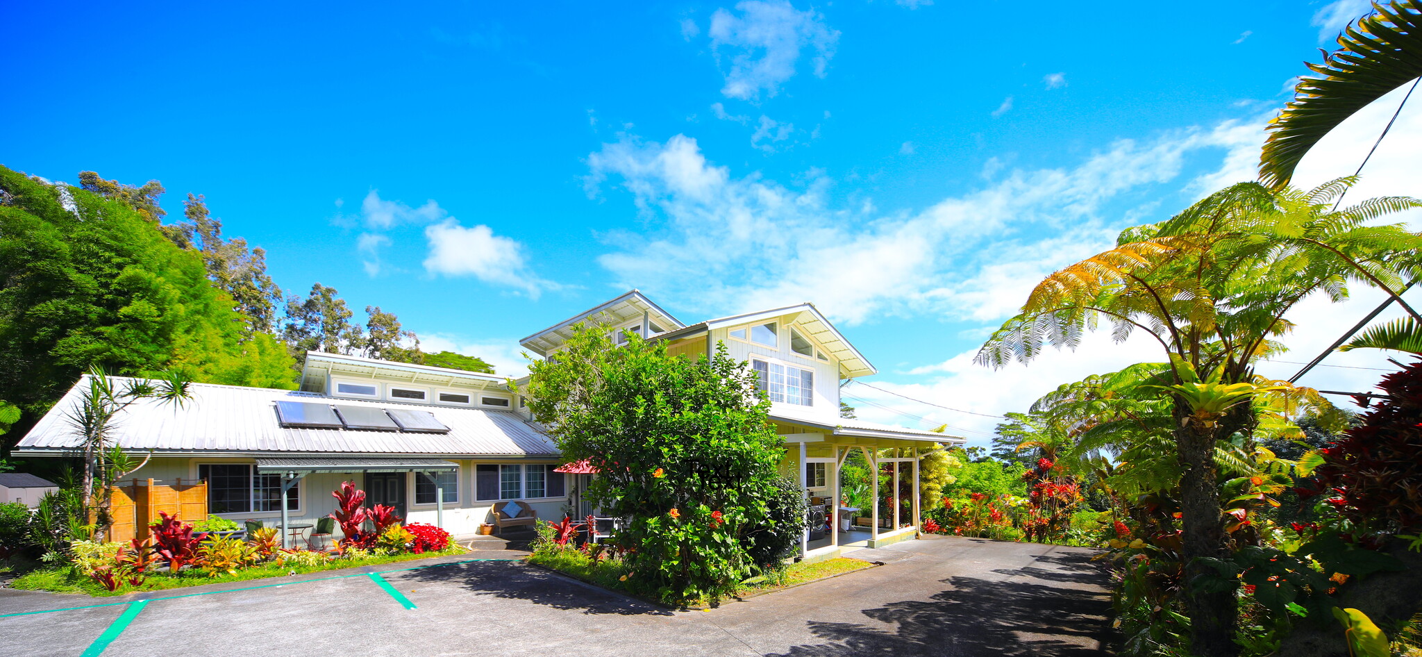 564 Hoaka Rd, Hilo, HI for Sale