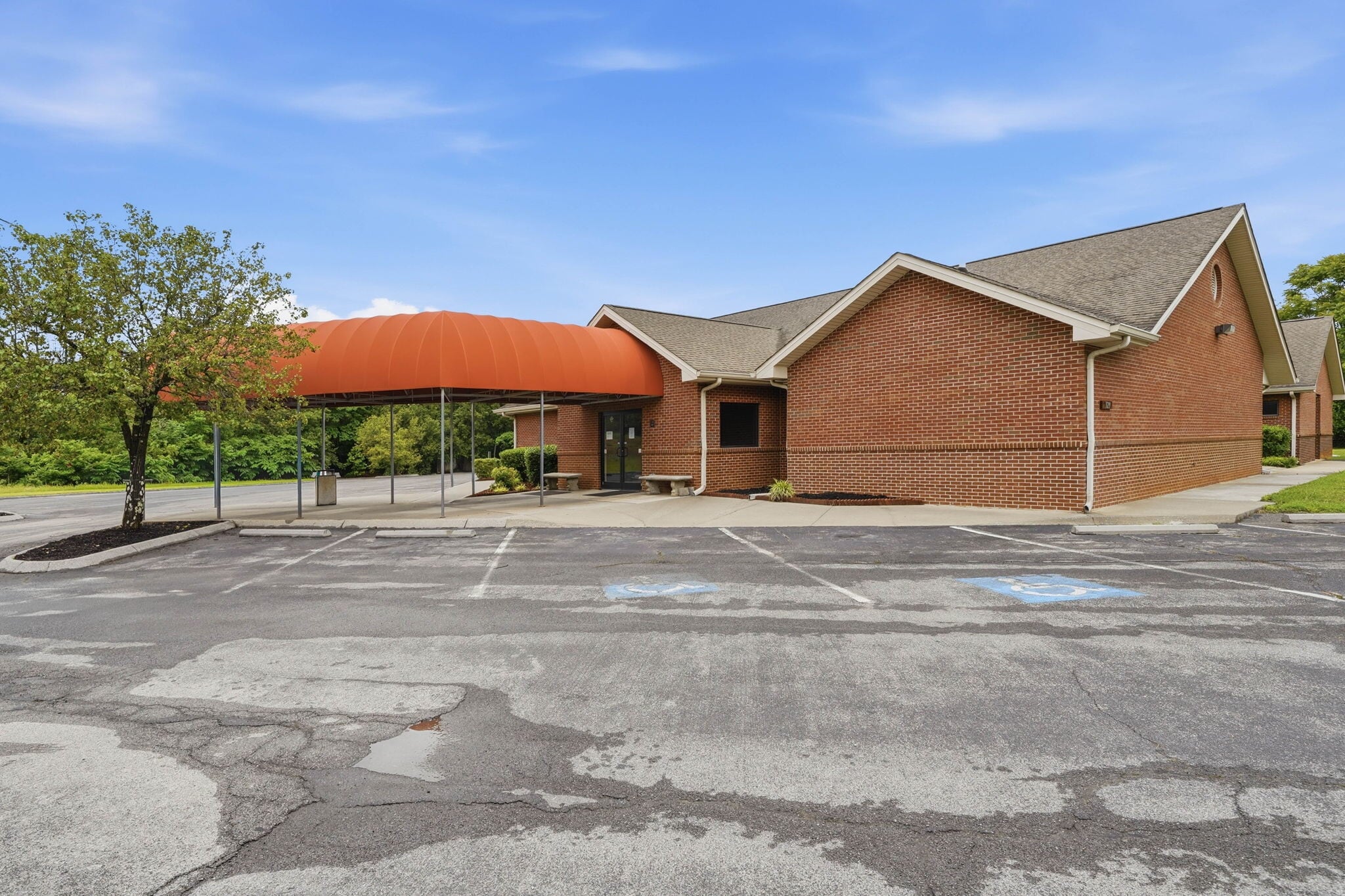 329 Wesley St, Johnson City, TN for Sale