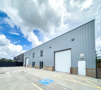 Houston, TX Industrial - 9013 Pagewood Ln