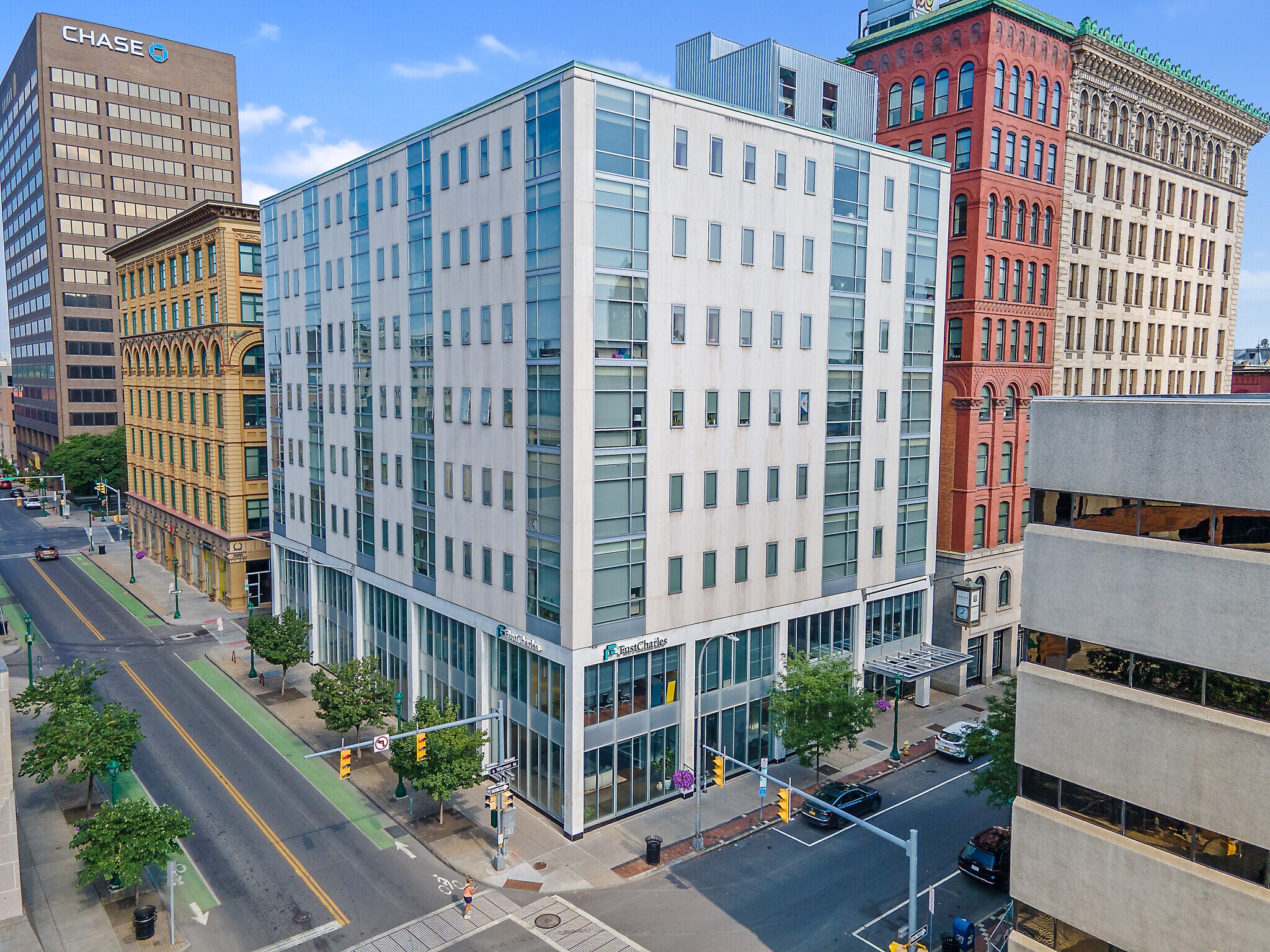 220 S Warren St, Syracuse, NY for Rent