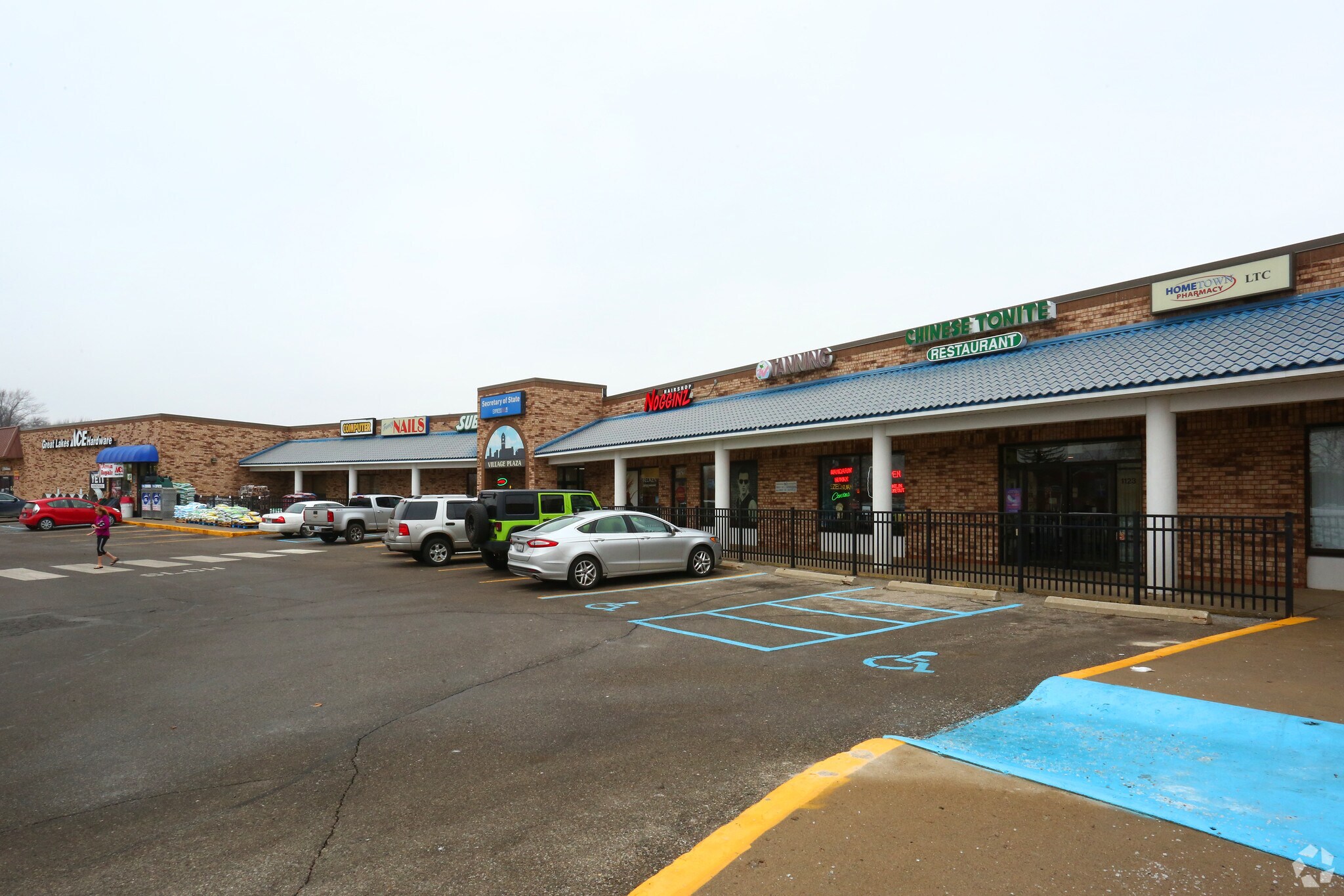 1101-1125 S Main St, Chelsea, MI for Rent