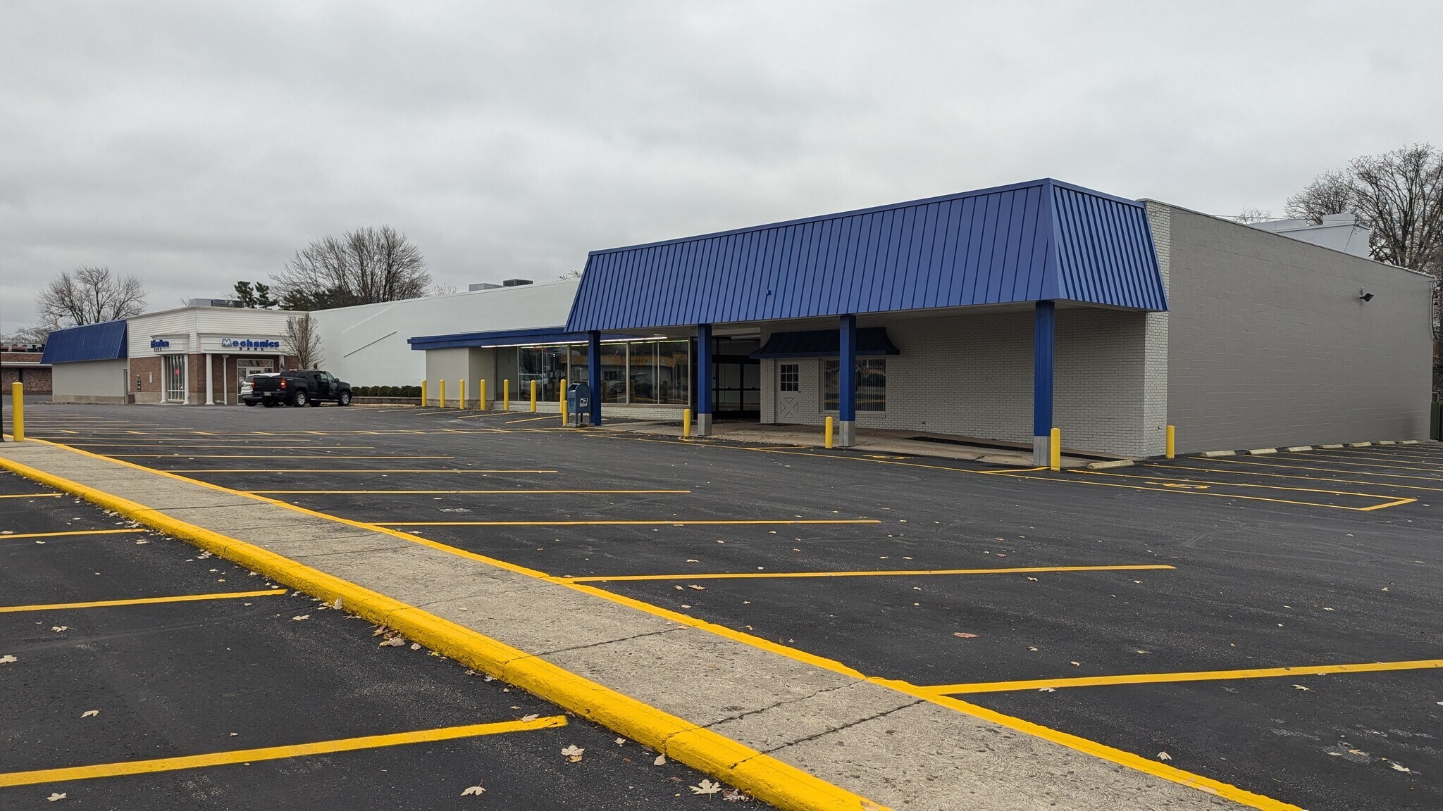 140 Mansfield Ave, Shelby, OH for Rent