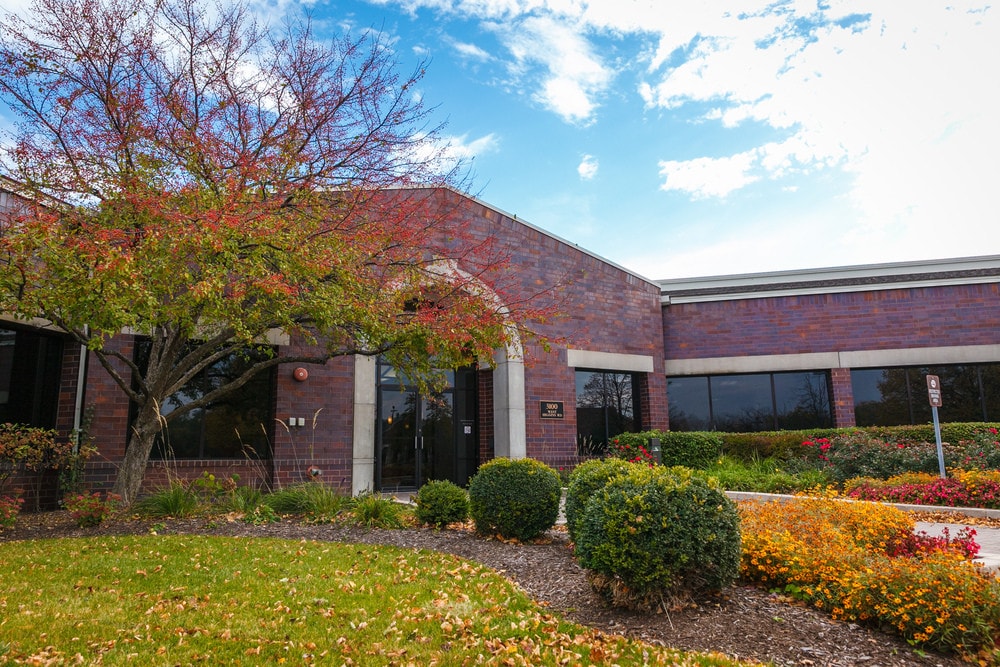 3150 W Higgins Rd, Hoffman Estates, IL for Rent