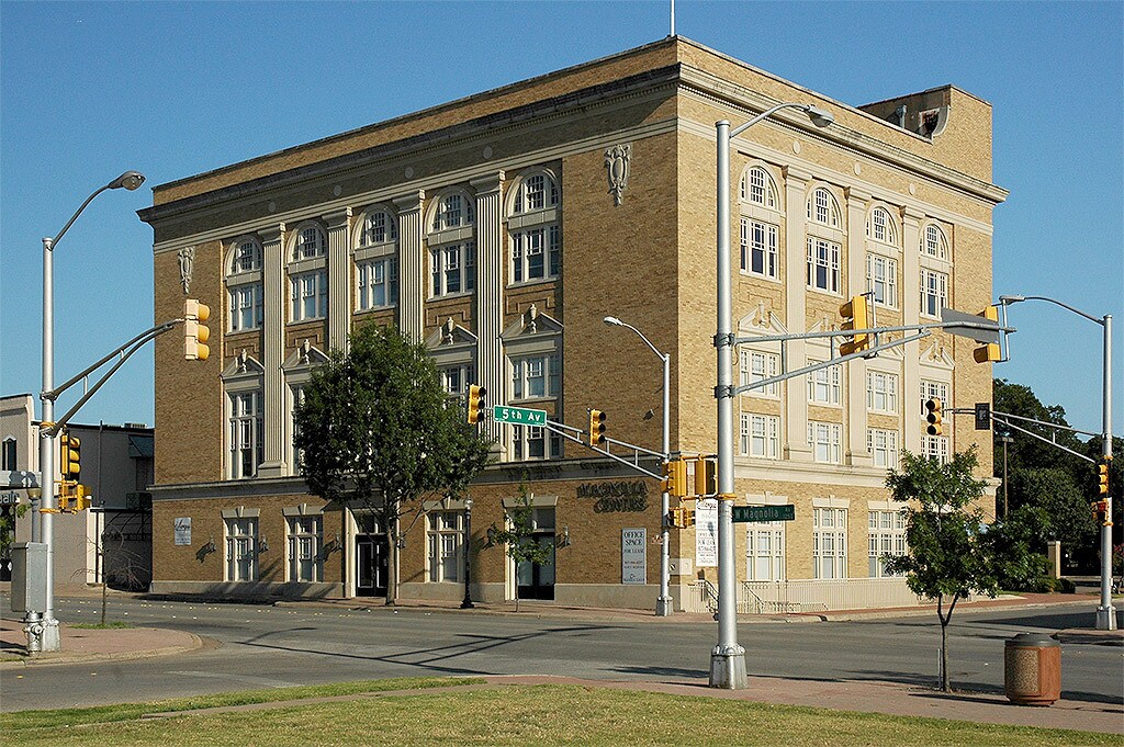1227 W Magnolia Ave, Fort Worth, TX for Rent