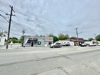Huntington Station, NY Freestanding - 1969-1973 New York Ave