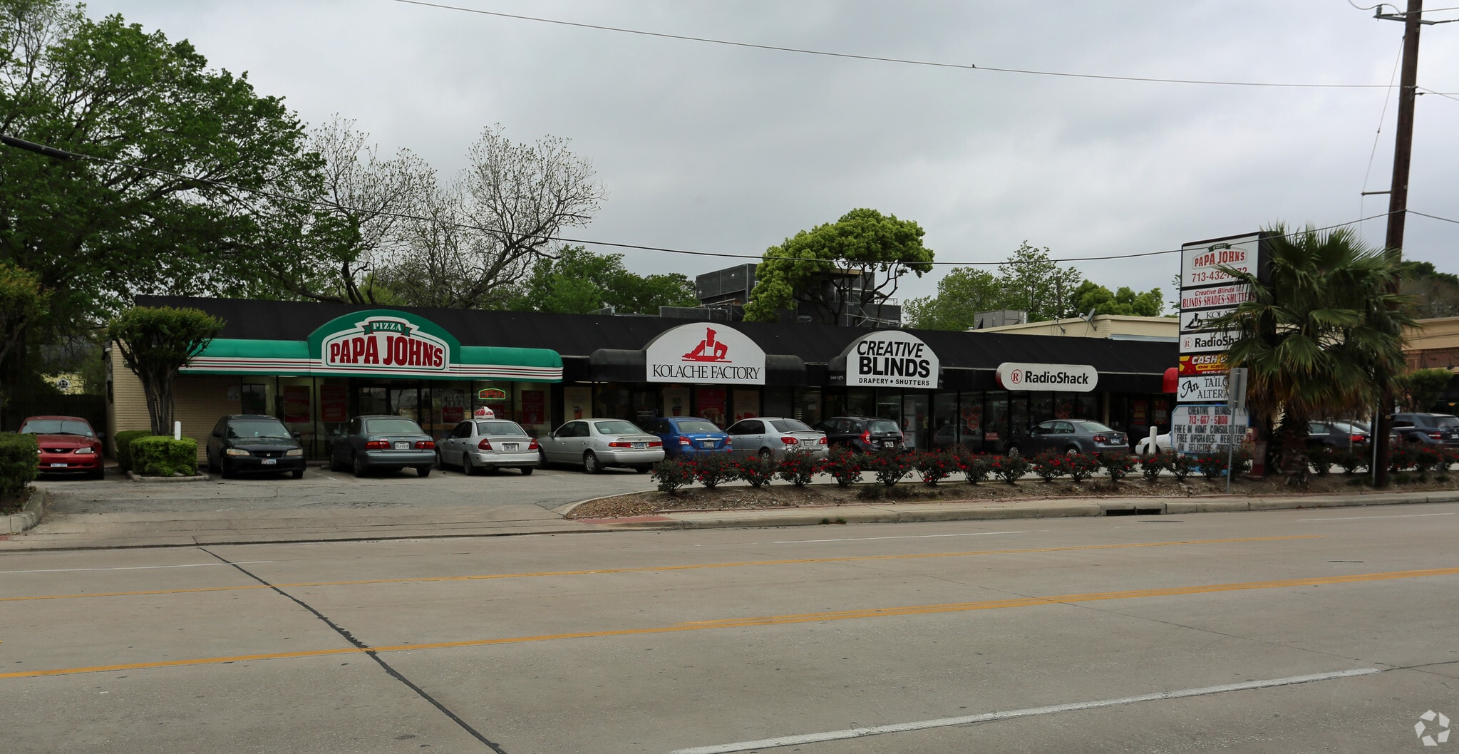 5802 Kirby Dr, Houston, TX for Rent