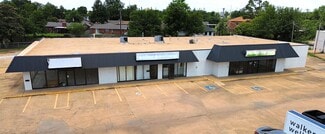 Moore, OK Retail - 1219-1223 N Broadway Ave