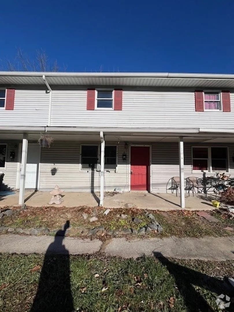 2-14 W Laurel St, Tremont, PA for Sale