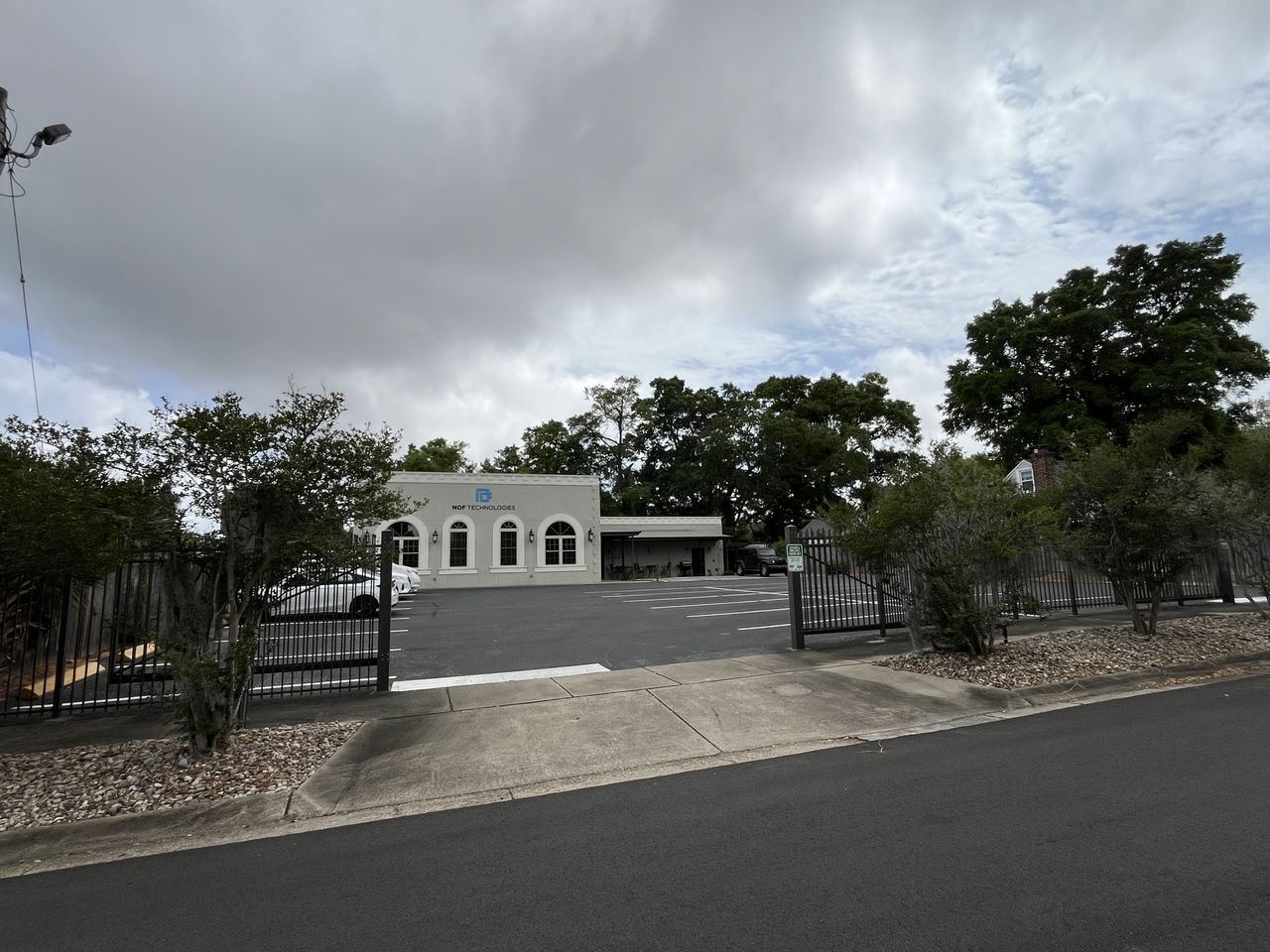 25 W Avery St, Pensacola, FL for Sale