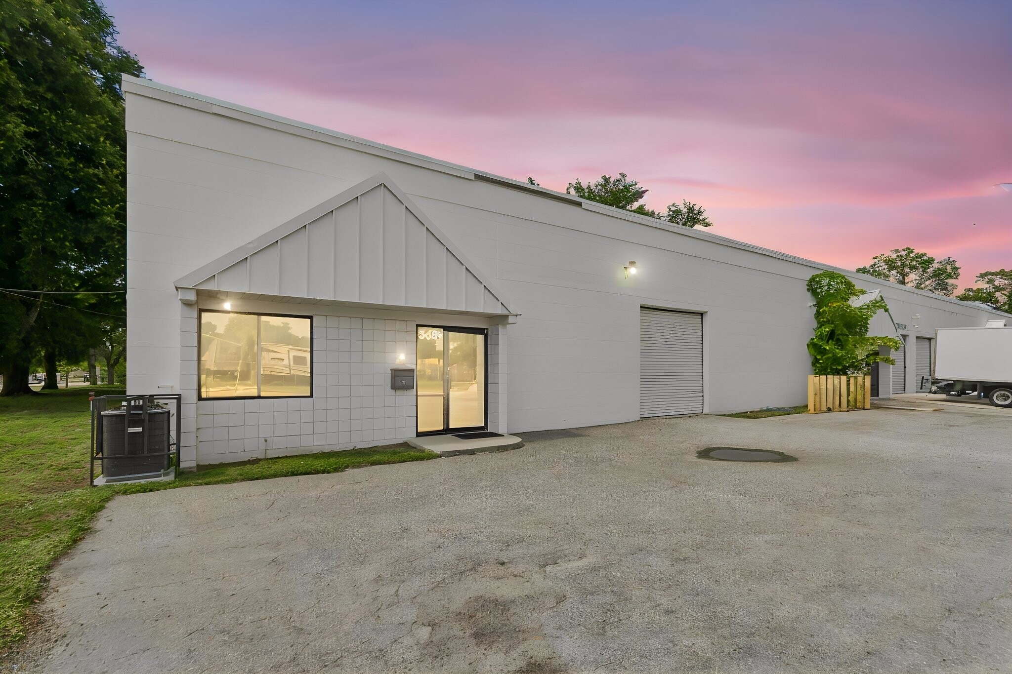 3667-3691 46th Ave N, Saint Petersburg, FL for Sale