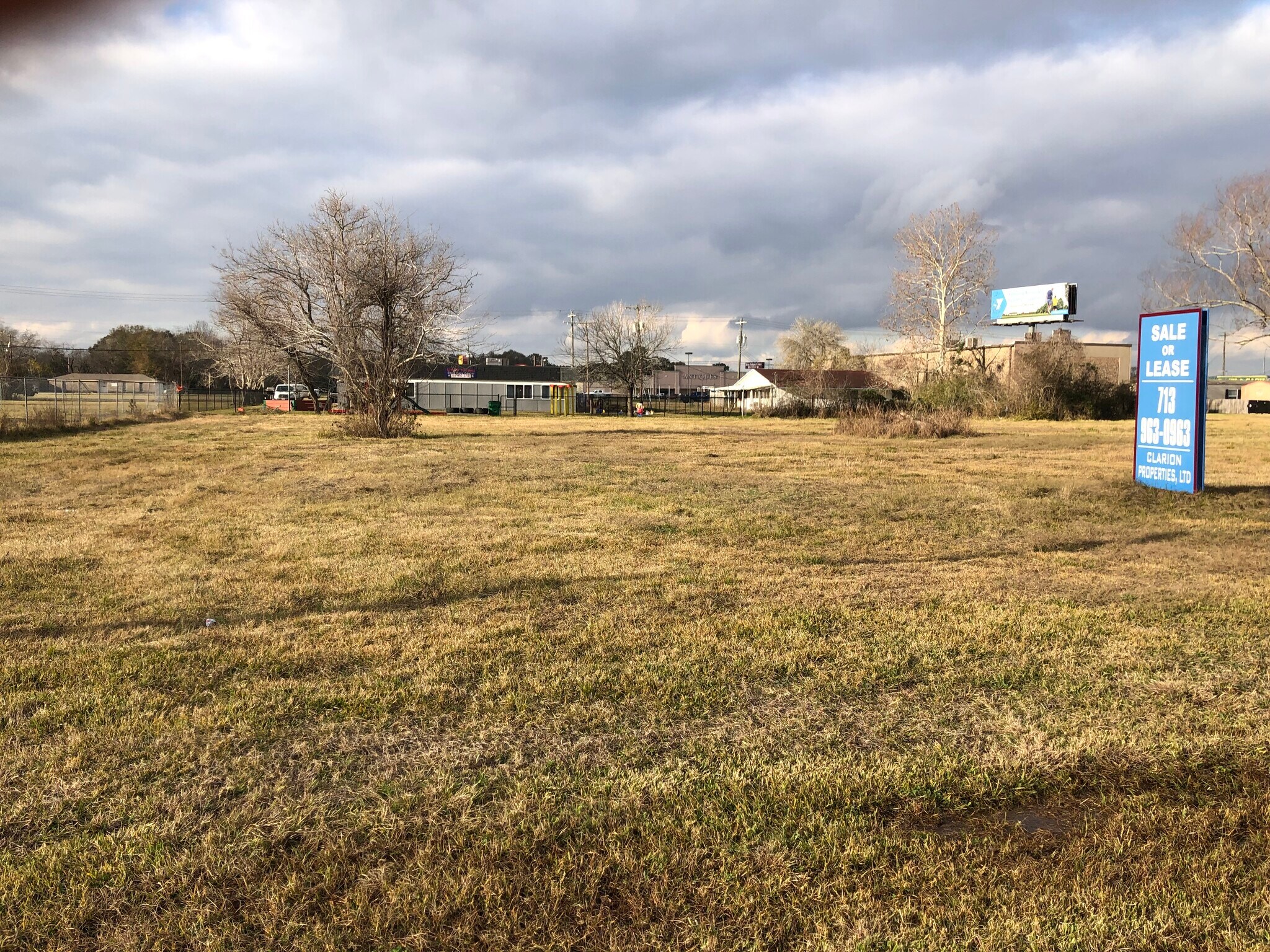 2541 S Highway 35 Byp, Alvin, TX for Sale