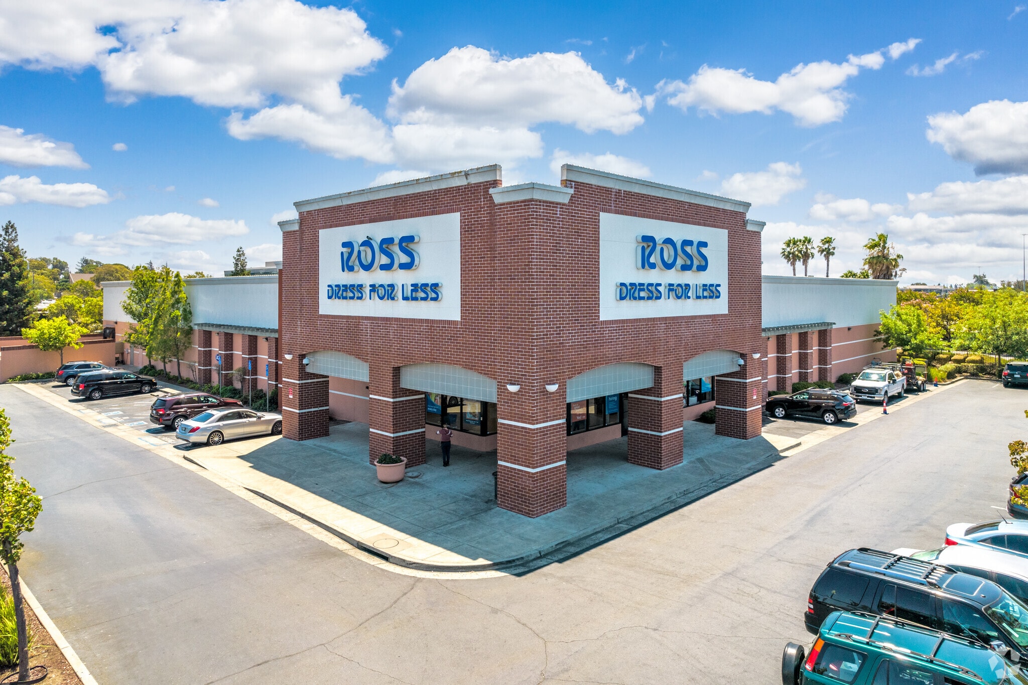 1305-1350 Gateway Blvd, Fairfield, CA for Rent