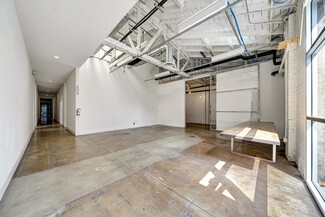 Los Angeles, CA Office - 1305 N Catalina St