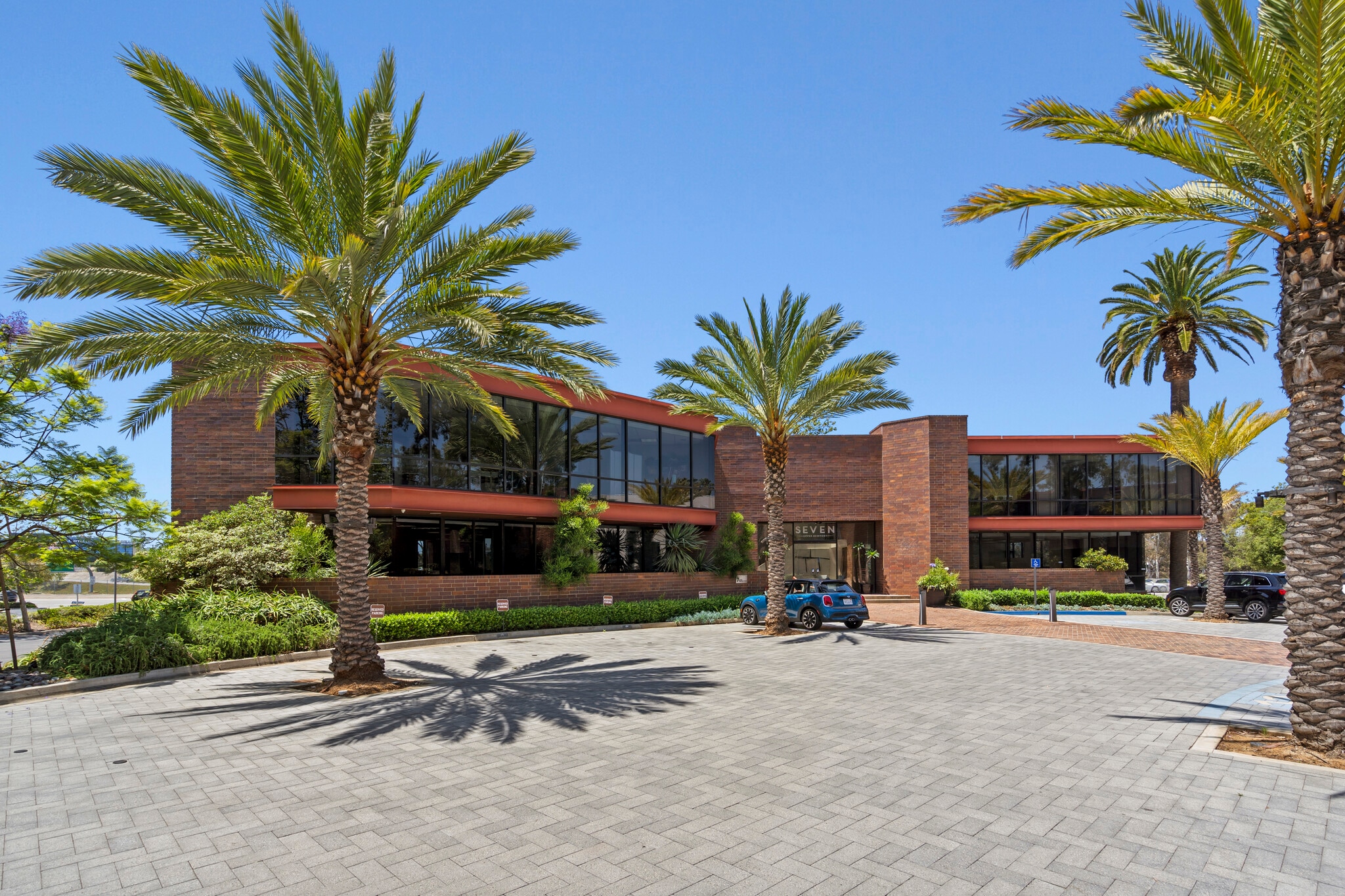 7 Upper Newport Plaza Dr, Newport Beach, CA for Rent