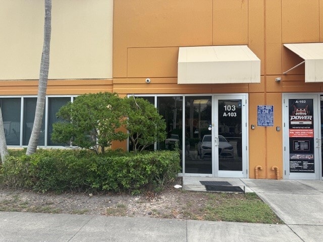 12601 NW 115th Ave, Medley, FL for Rent