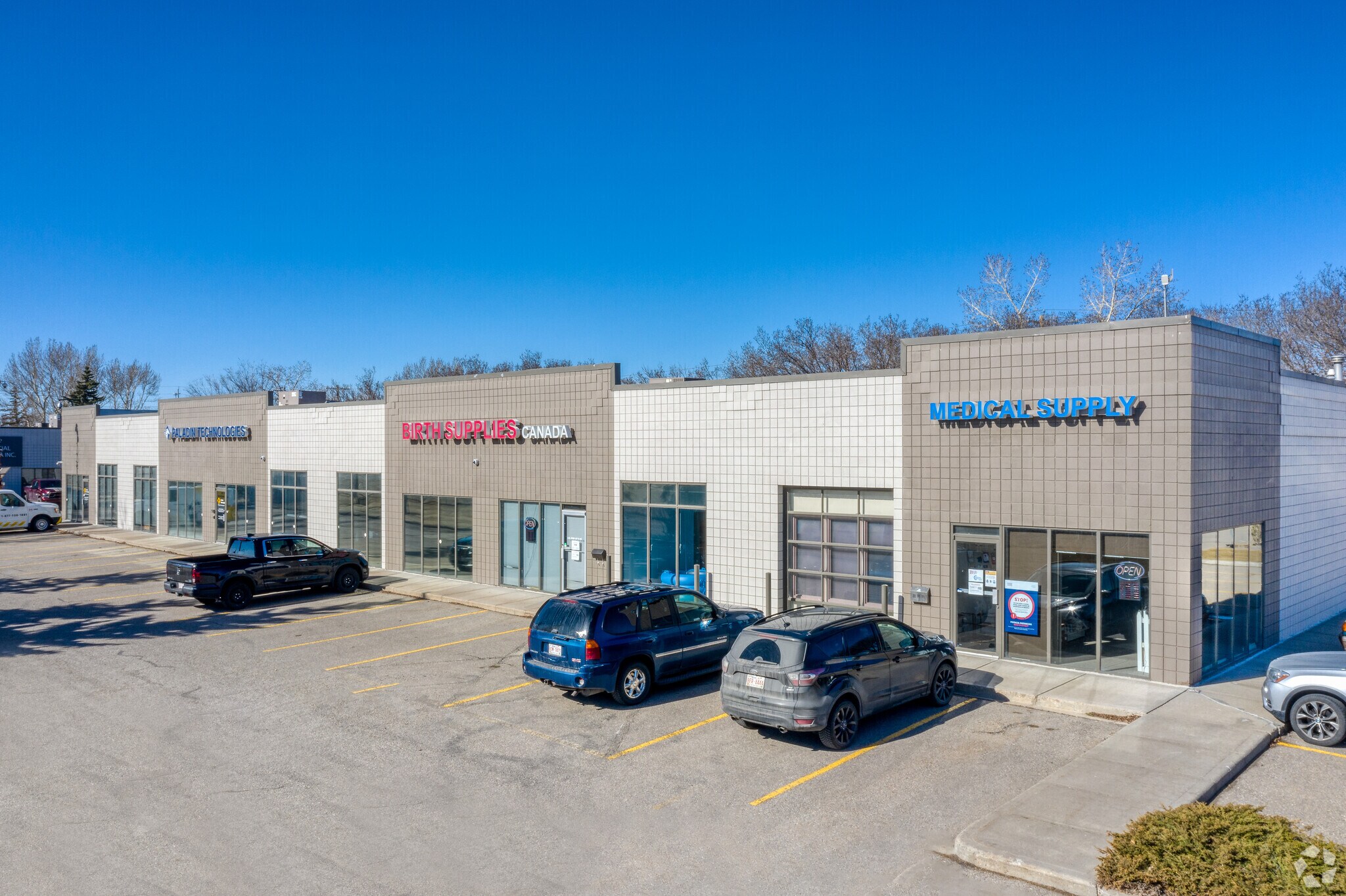 6330 12th St SE, Calgary, AB for Rent