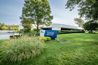 Hauppauge, NY Industrial - 250 Rabro Dr E