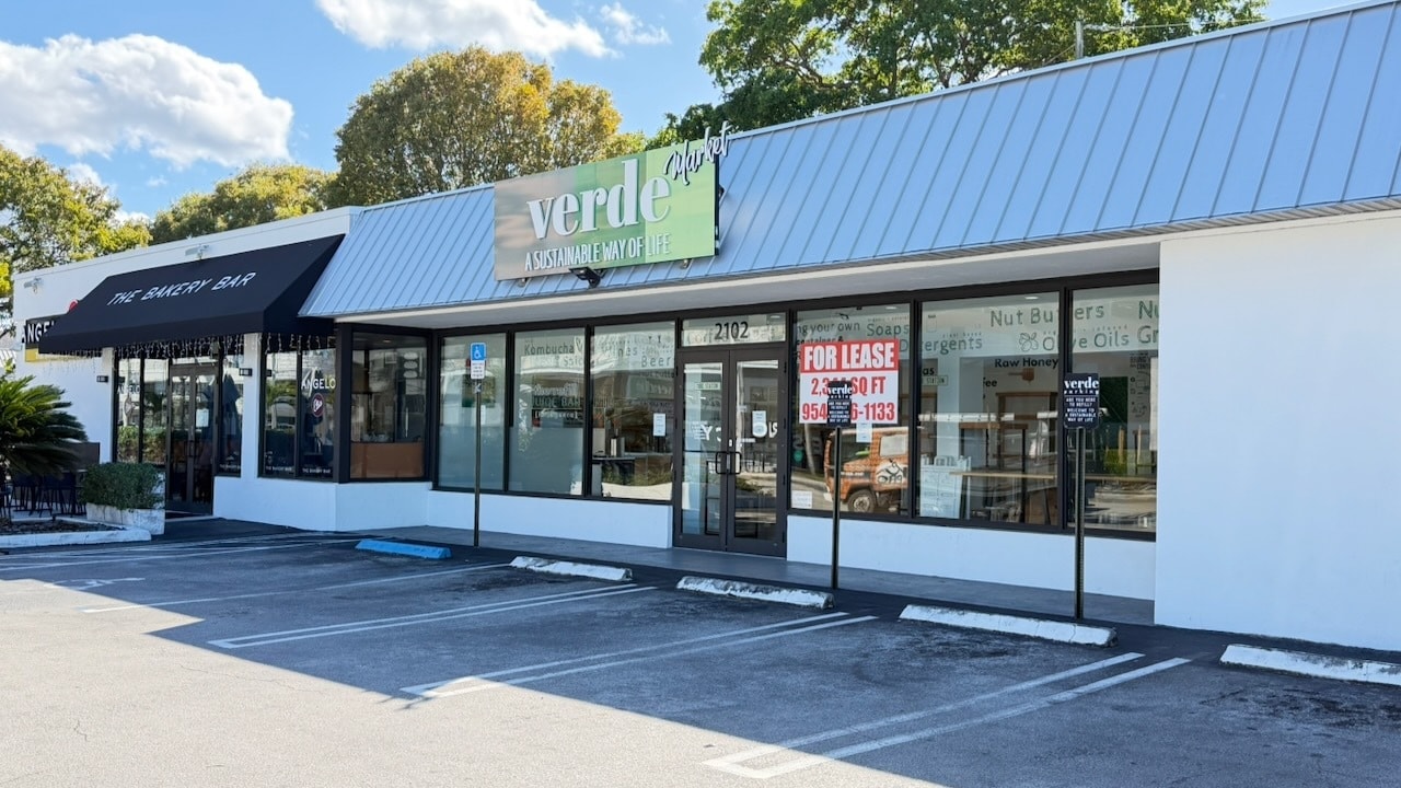 2100-2104 E Oakland Park Blvd, Fort Lauderdale, FL for Rent