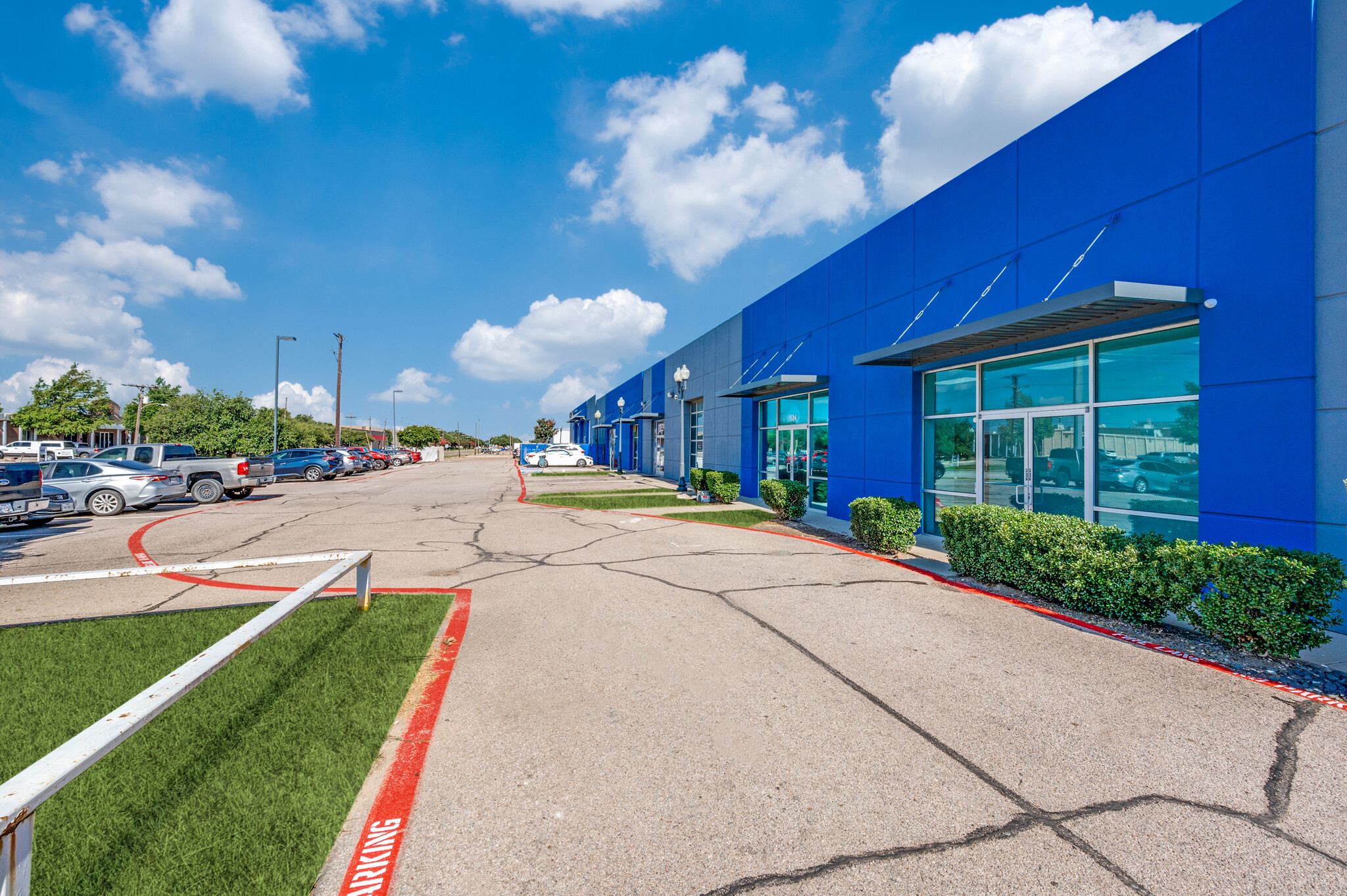 1000 W Crosby Rd, Carrollton, TX for Rent