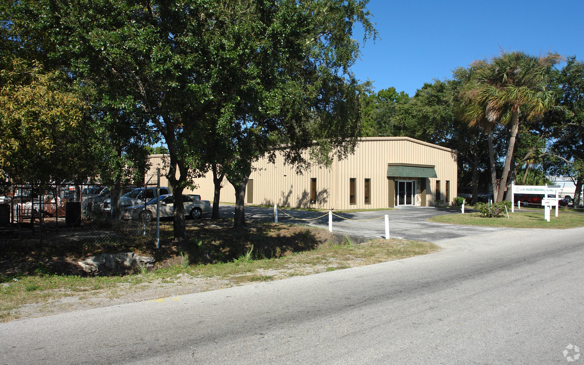 12600 Automobile Blvd Clearwater, FL 33762 Industrial Property for
