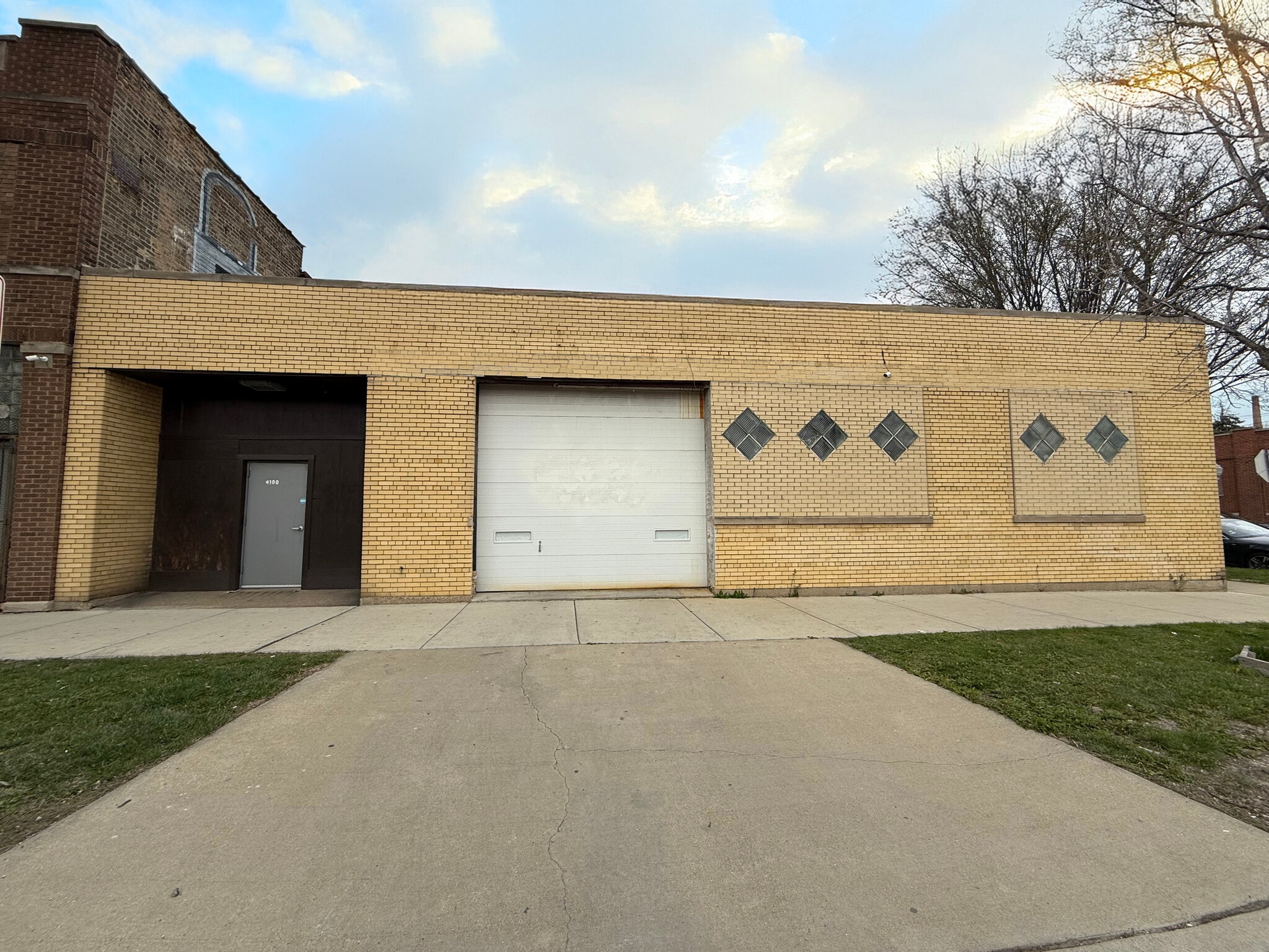 4100 W Chicago Ave, Chicago, IL for Rent