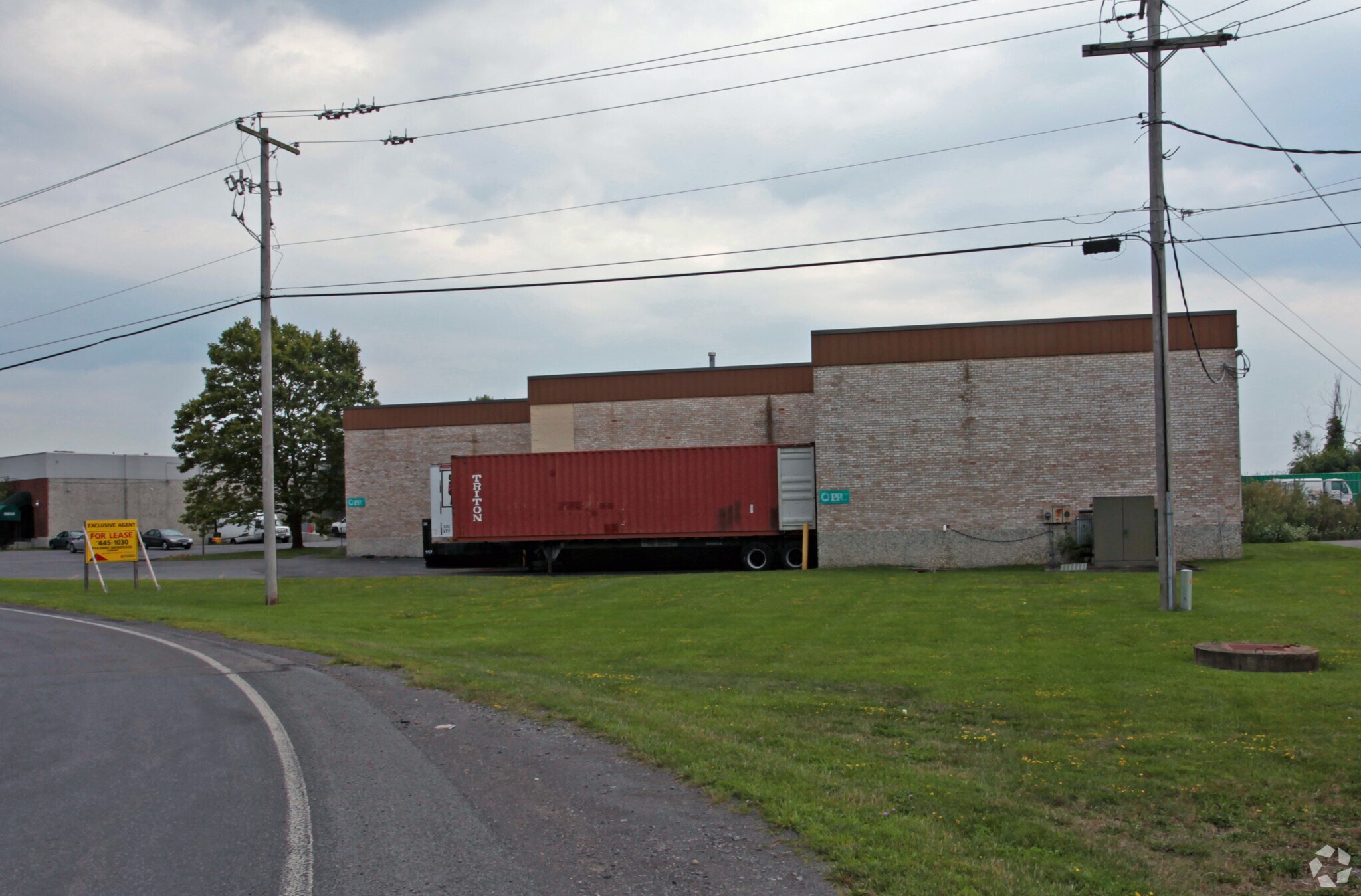 6606 Joy Rd, East Syracuse, NY for Rent