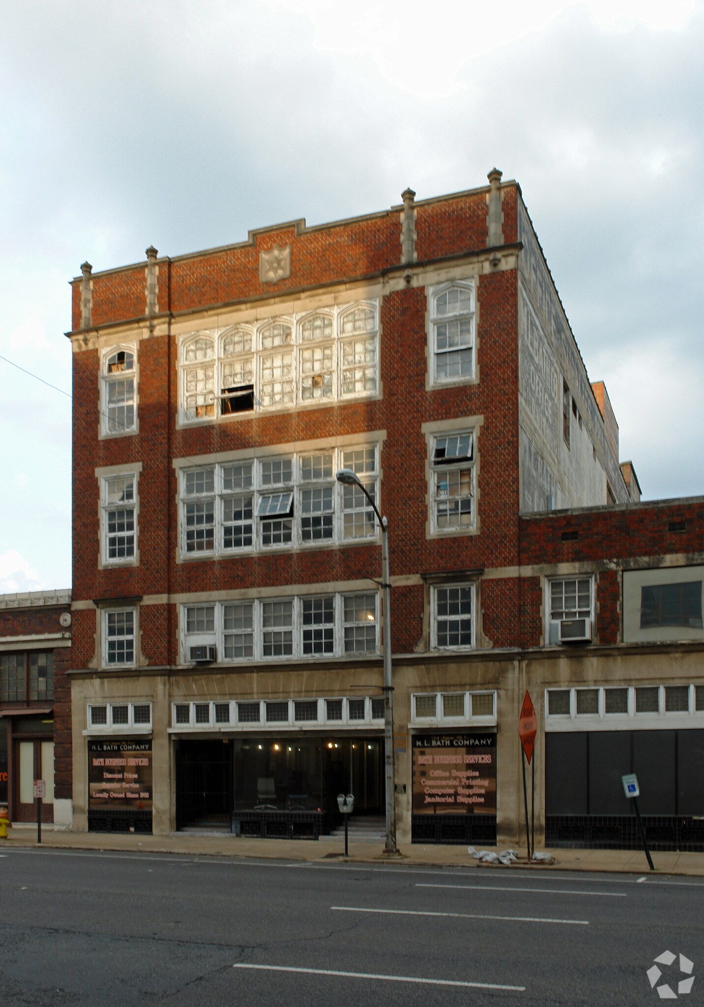 610 Market St, Shreveport, LA for Sale