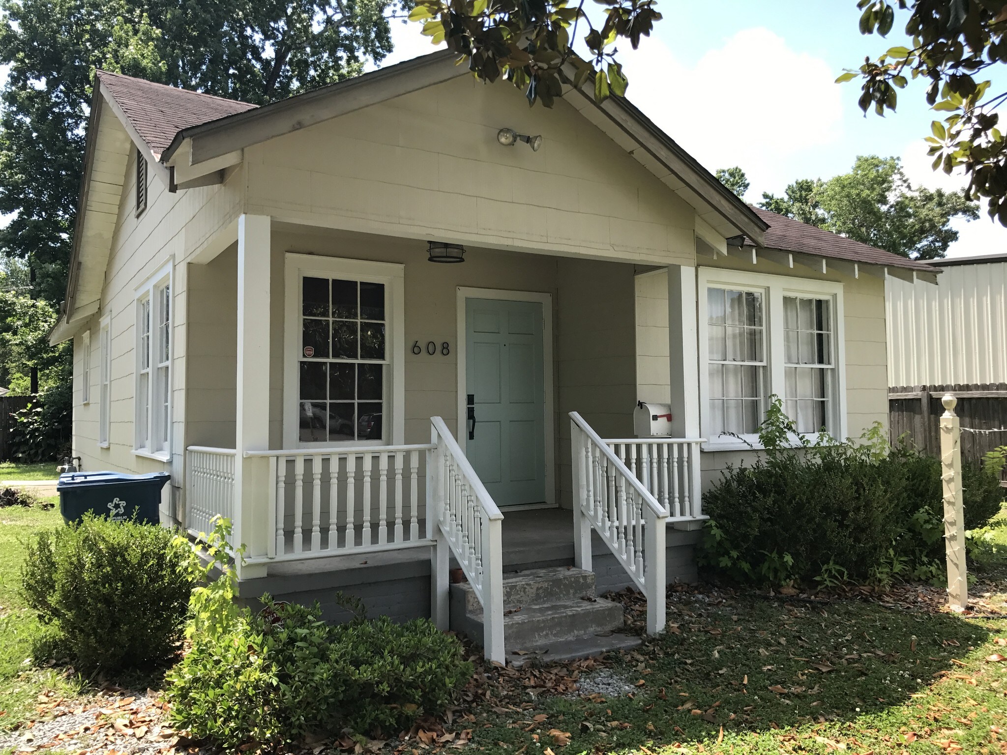 608 Rapides St, Baton Rouge, LA for Sale
