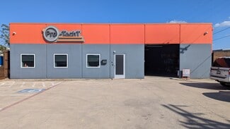 Carrollton, TX Warehouse - 1942 N Interstate 35E