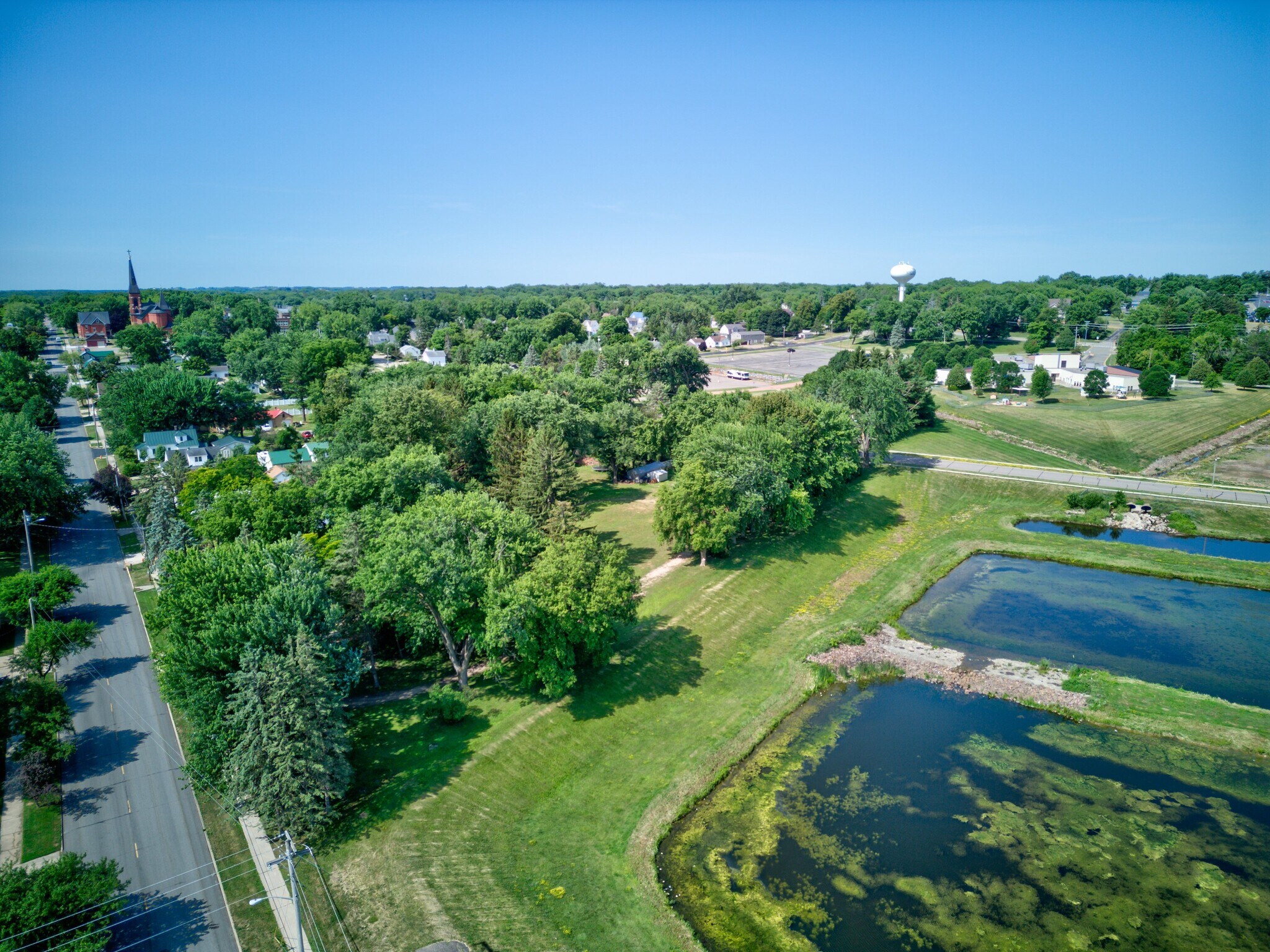 702 Chestnut Ave, Marshfield, WI for Sale