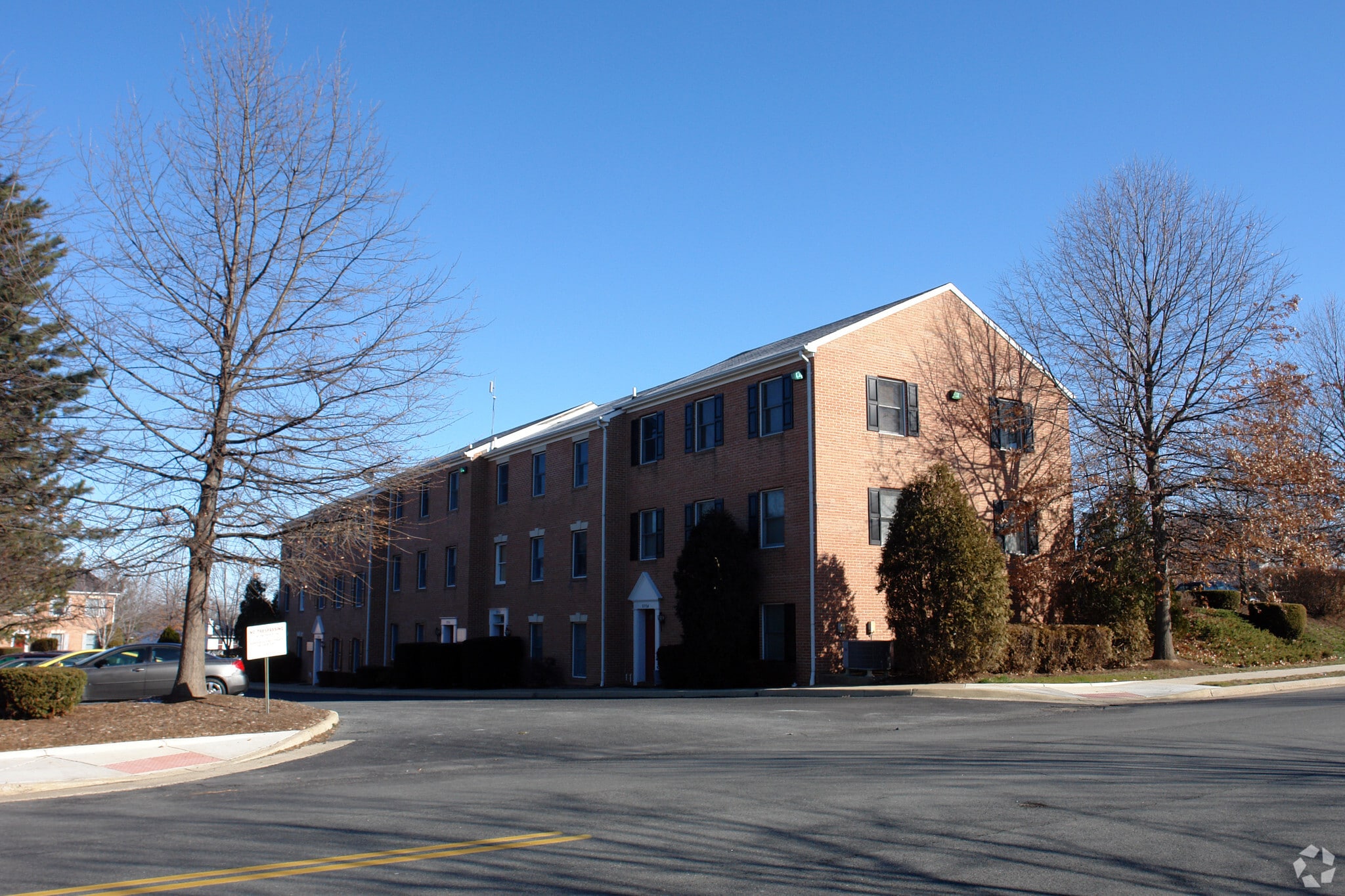 891-899 Harrison St SE, Leesburg, VA for Sale