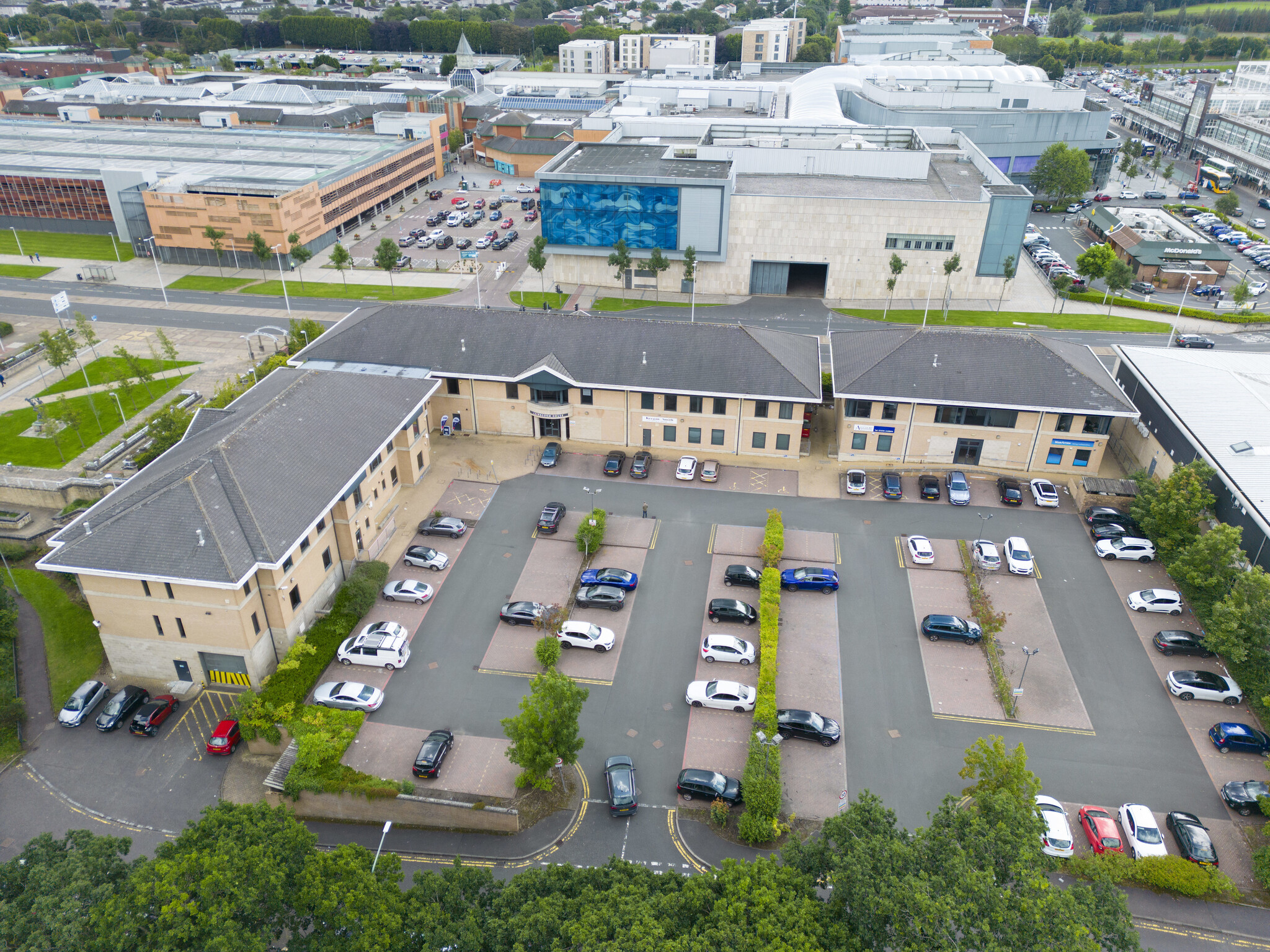 Almondvale Blvd, Livingston, WLN for Rent