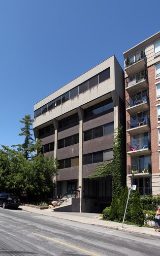 Toronto, ON Office - 250 Merton St