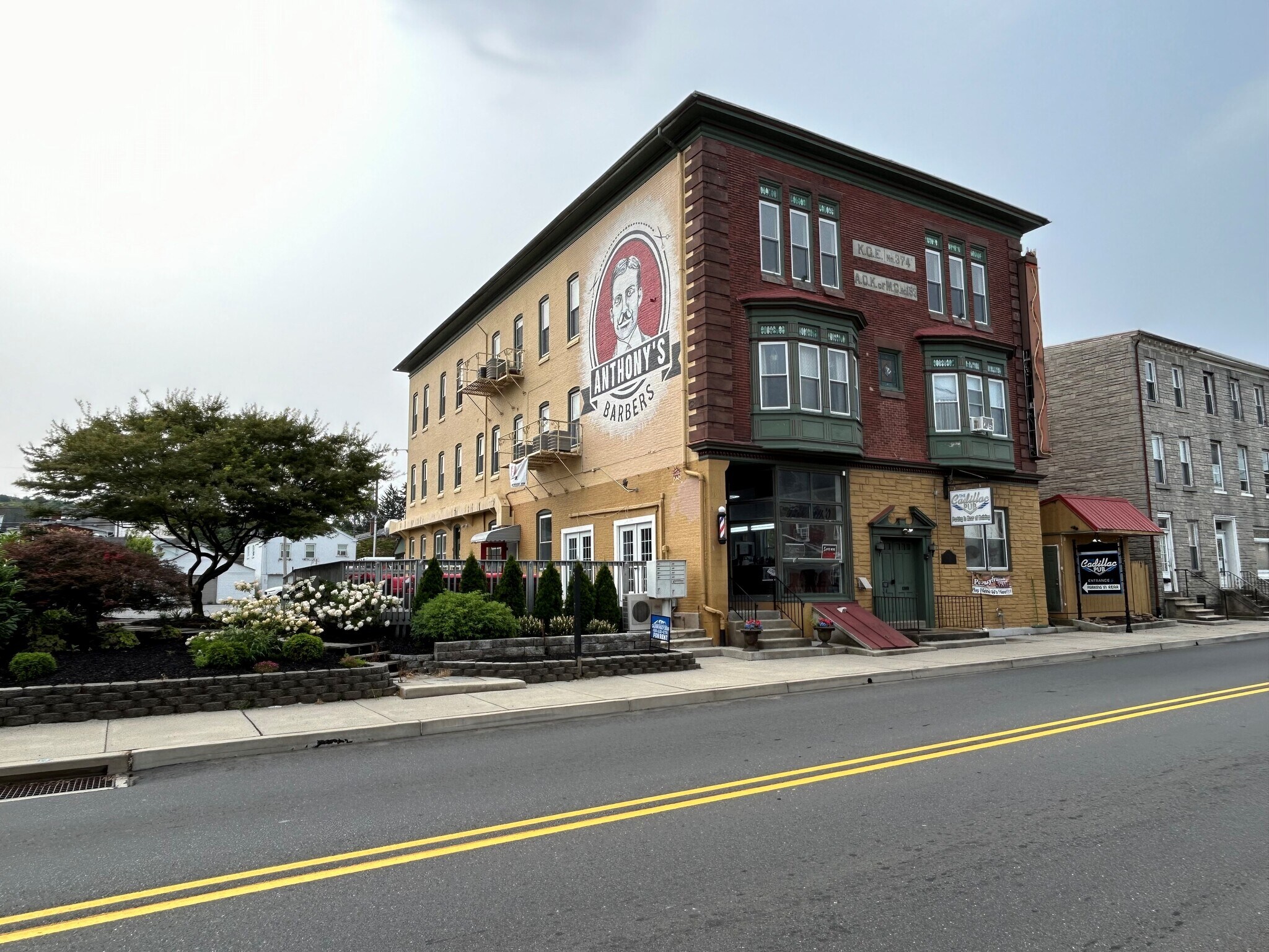 24-32 E Main St, Fleetwood, PA for Rent
