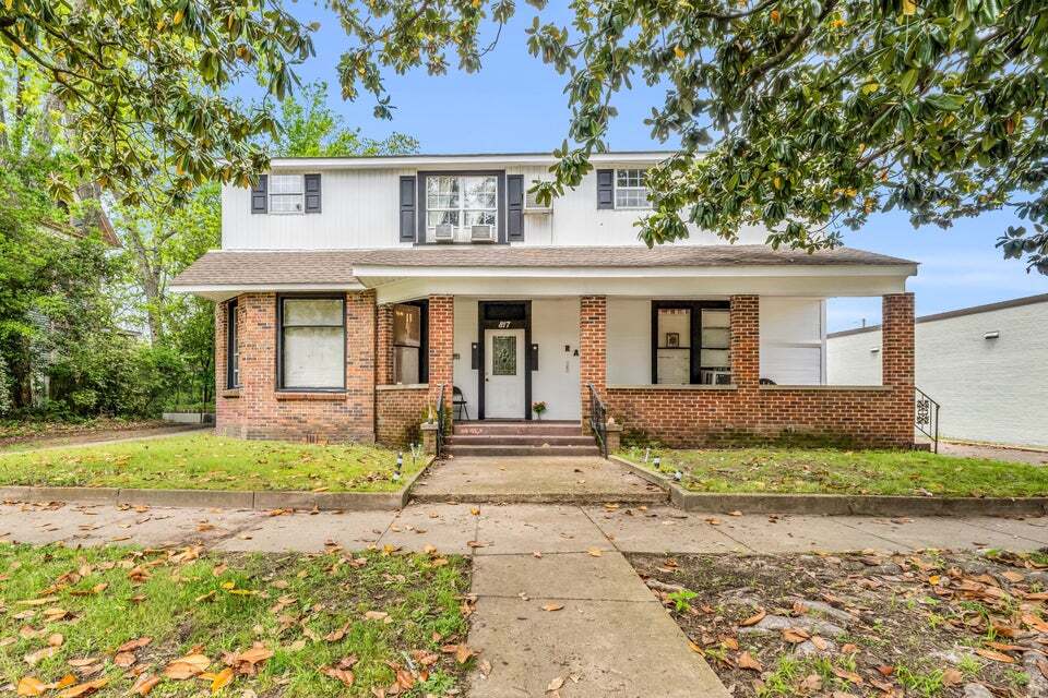 817 College St, Columbus, MS for Sale