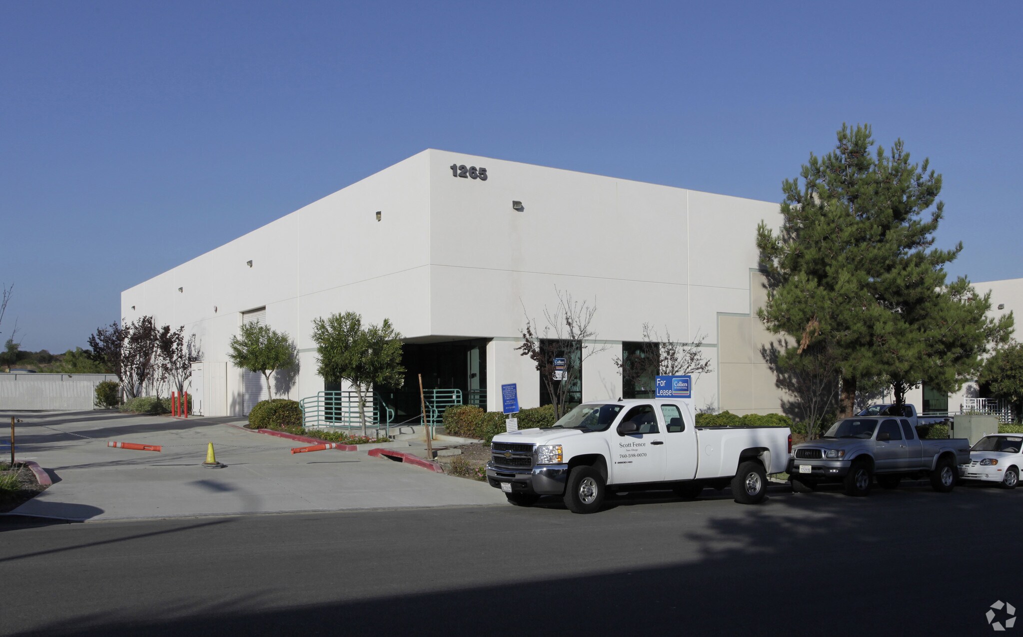 1265 Distribution Way, Vista, CA for Rent