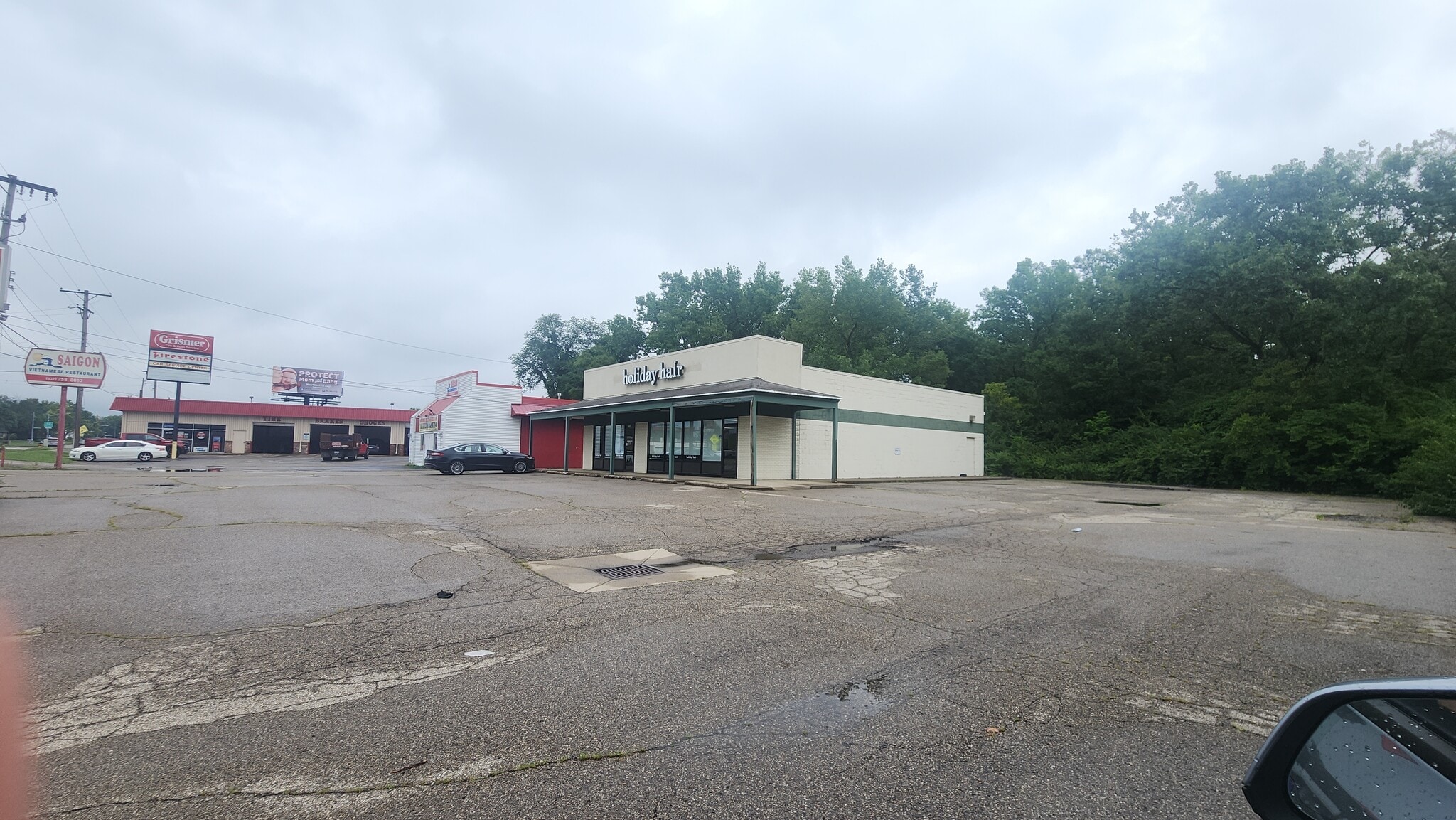1730 Woodman Dr, Dayton, OH for Sale